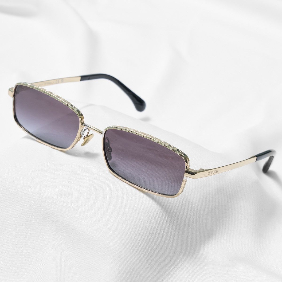 Chanel CHANEL 0CH4295 C134S6 SUNGLASSES Size ONE SIZE - 2 Thumbnail