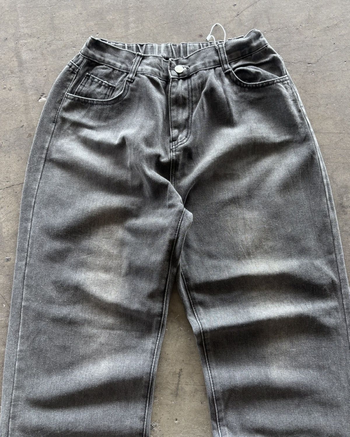 Japanese Brand × KMRii × Le Grande Bleu (L.G.B.) 2000s Mud Washed Black Baggy Jeans Size US 33 - 2 Thumbnail