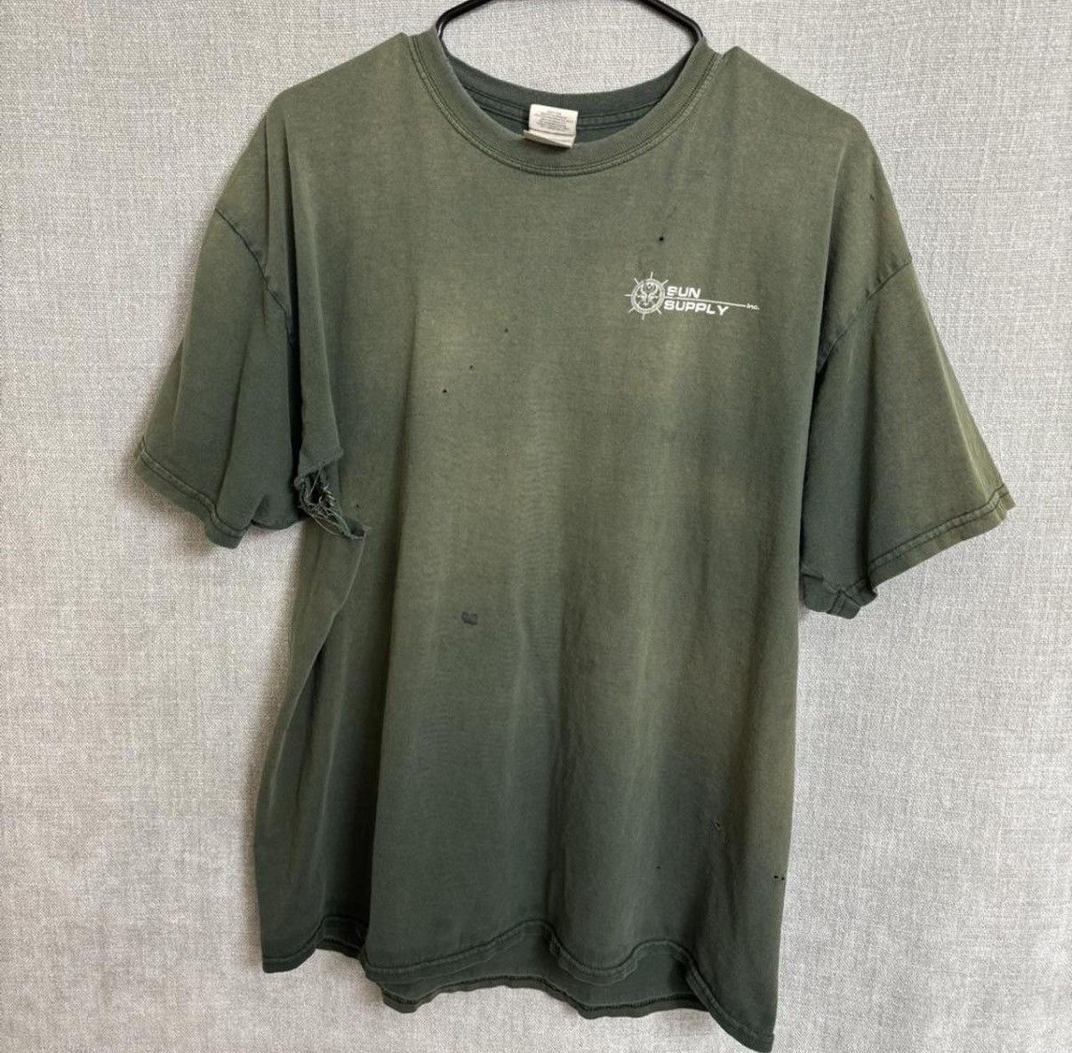 Vintage Vintage Faded Tee Size US XL / EU 56 / 4 - 1 Thumbnail