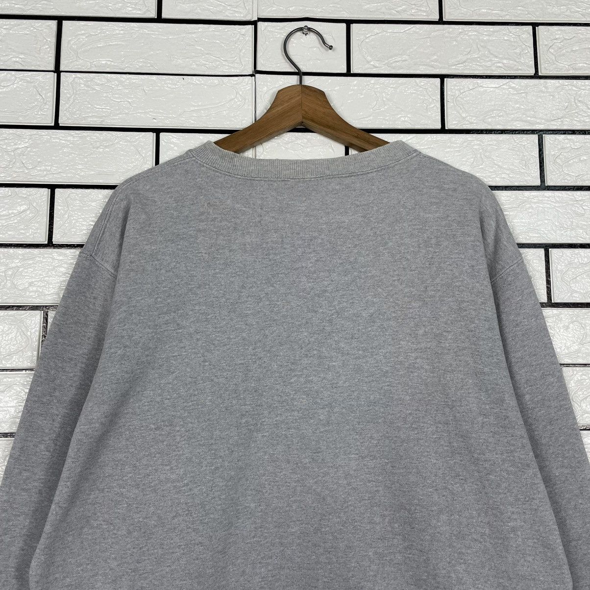 Champion Vintage Champion Crewneck Sweatshirt Size US L / EU 52-54 / 3 - 8 Thumbnail