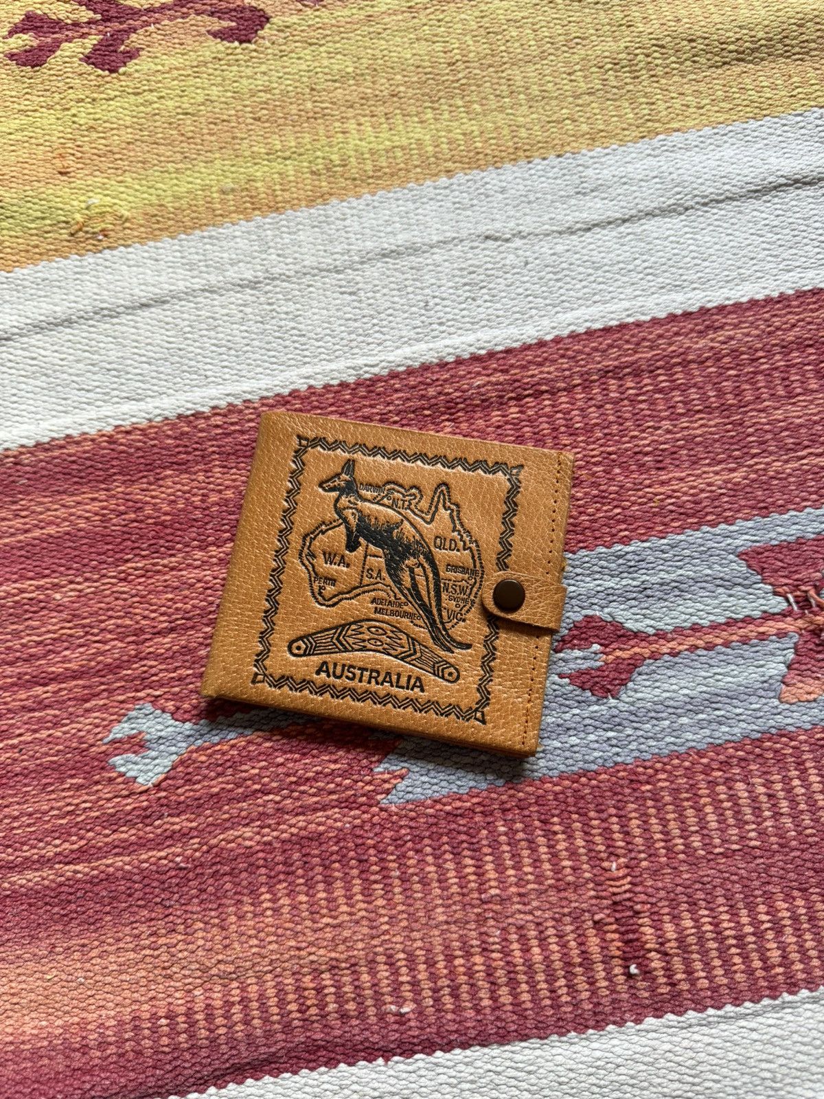Genuine Leather Vintage 90’s Made In Australia Genuine Leather Wallet Size ONE SIZE - 1 Thumbnail