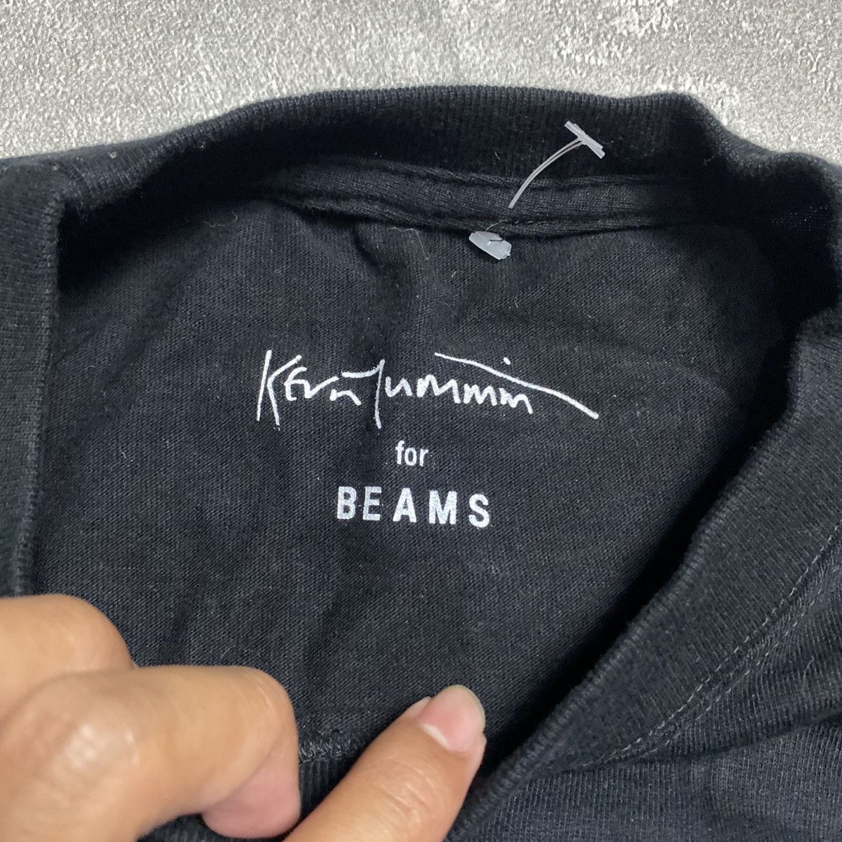 Beams Japan Liam gallgher oasis potograph by kevin Cummins Beams Size US L / EU 52-54 / 3 - 4 Thumbnail