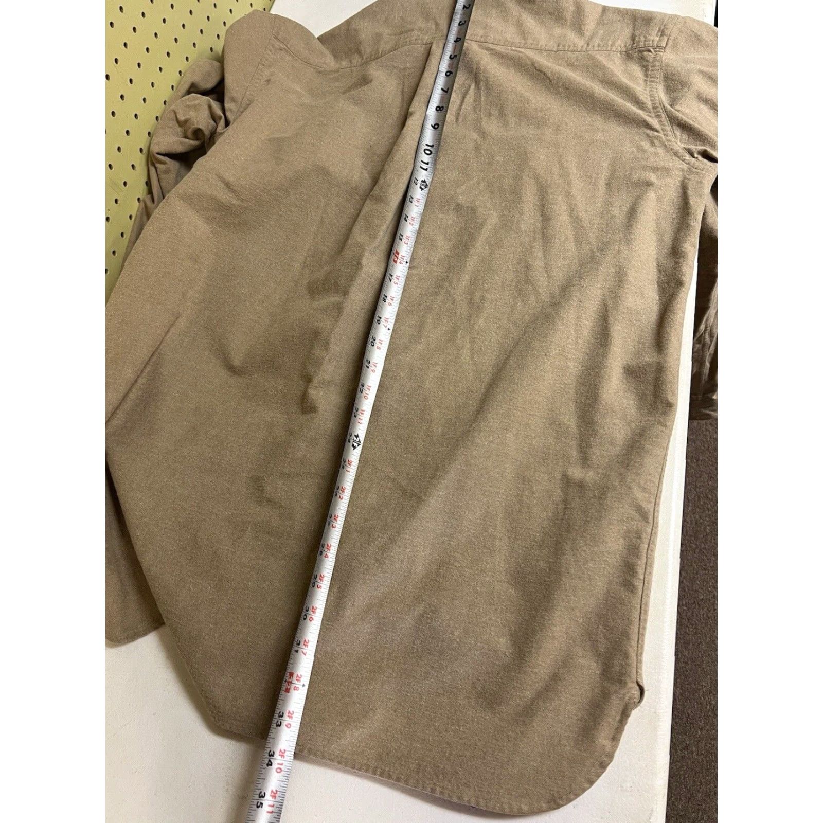 Vintage VINTAGE LL Bean Shirt Men LT Tall Beige Button-Up Canvas Hiking Pockets Outdoor Flannel Button-Up Collared Long Sleeve Casual Mens Size US L / EU 52-54 / 3 - 6 Thumbnail