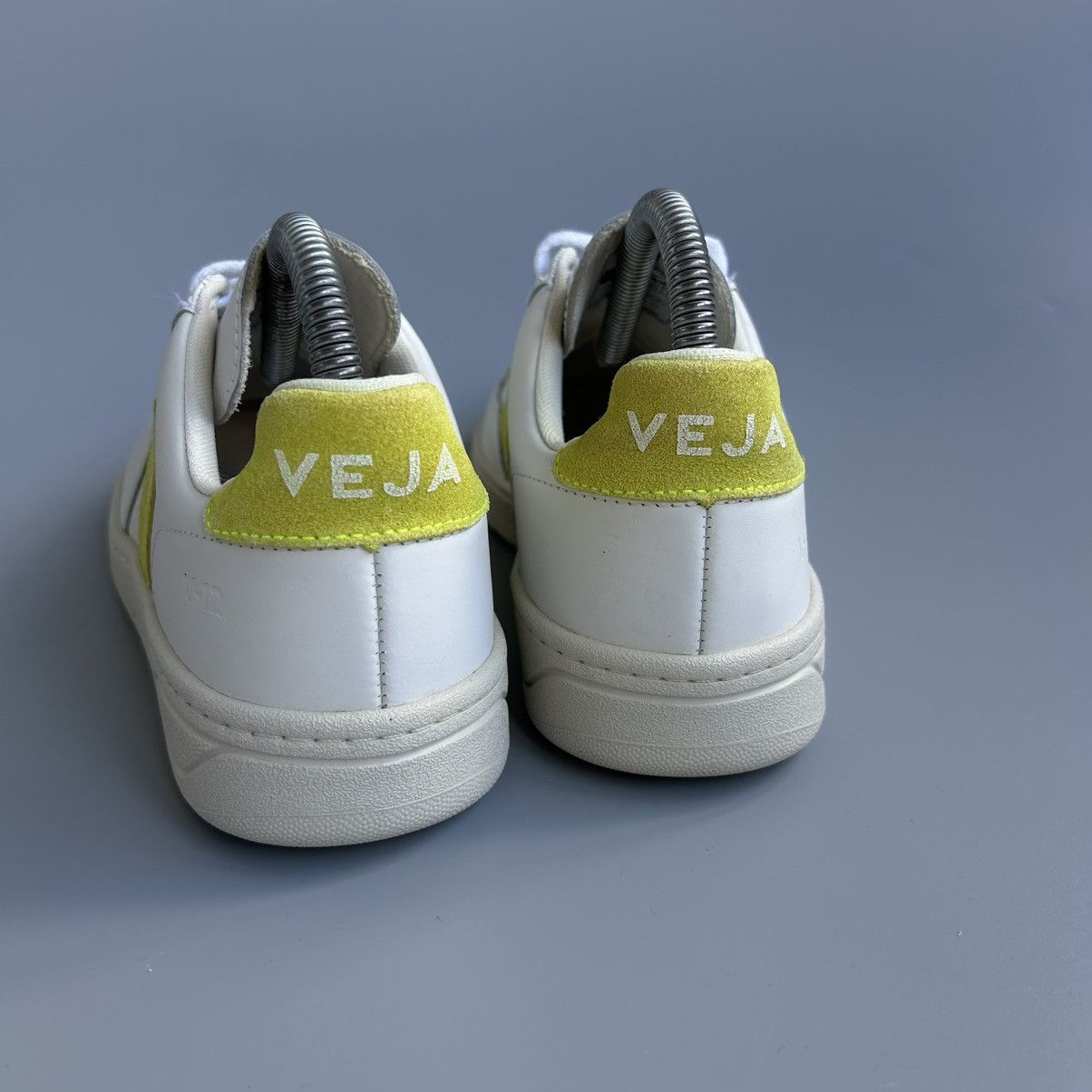 Veja Veja V-12 Leather Low Top Sneakers Shoes y2k premiata vibe Size US 6 / IT 36 - 11 Thumbnail