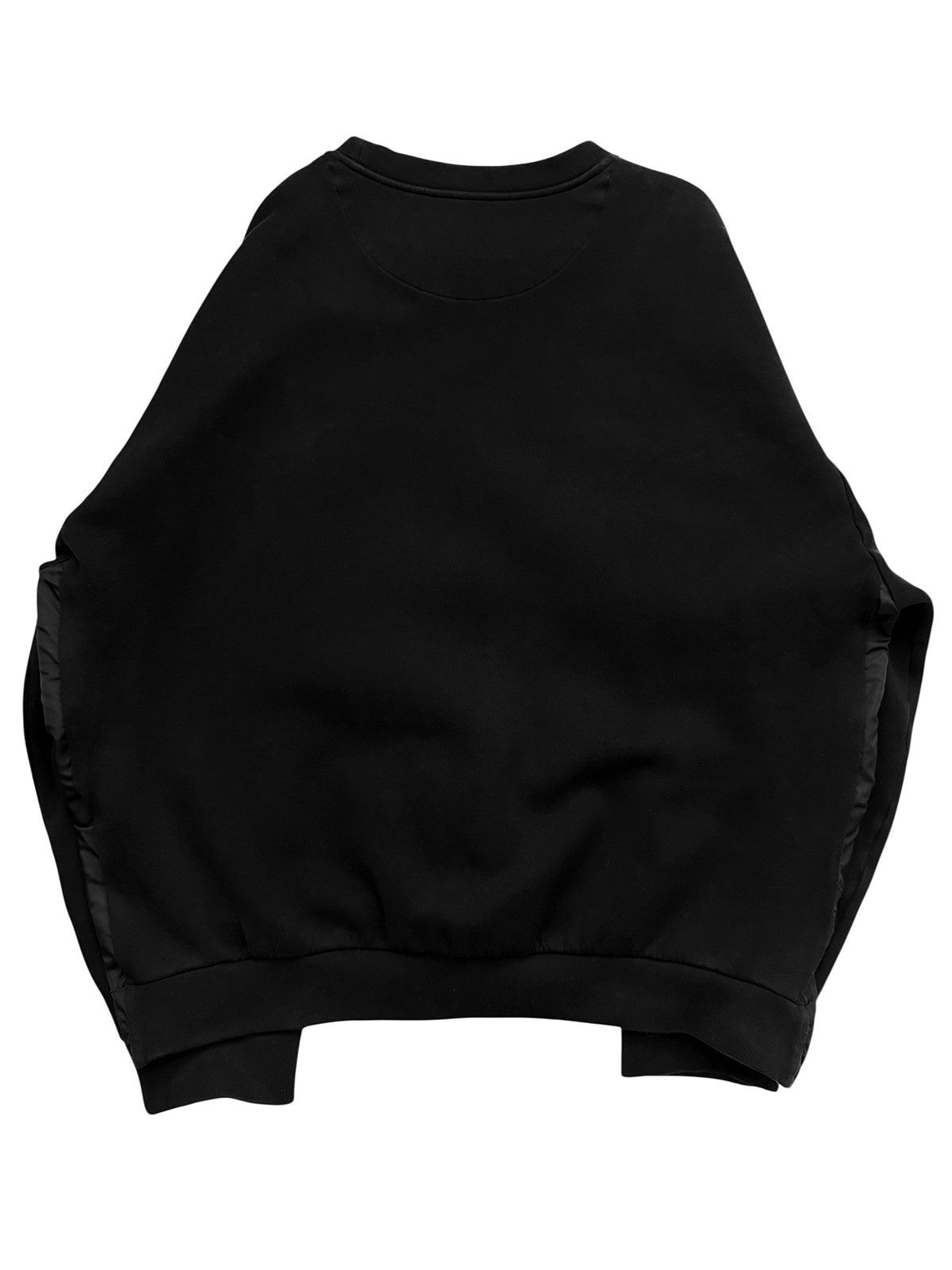 Prada 2022 Fleece Re-nylon Triangle Badge Logo Plaque Crewneck Size US XL / EU 56 / 4 - 2 Thumbnail