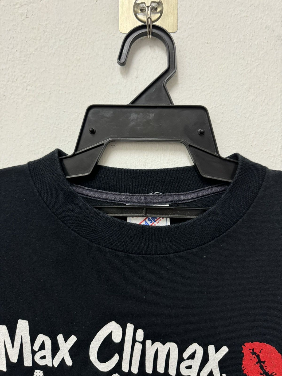 Vintage VINTAGE 90s MAX CLIMAX T SHIRT Size US M / EU 48-50 / 2 - 3 Thumbnail