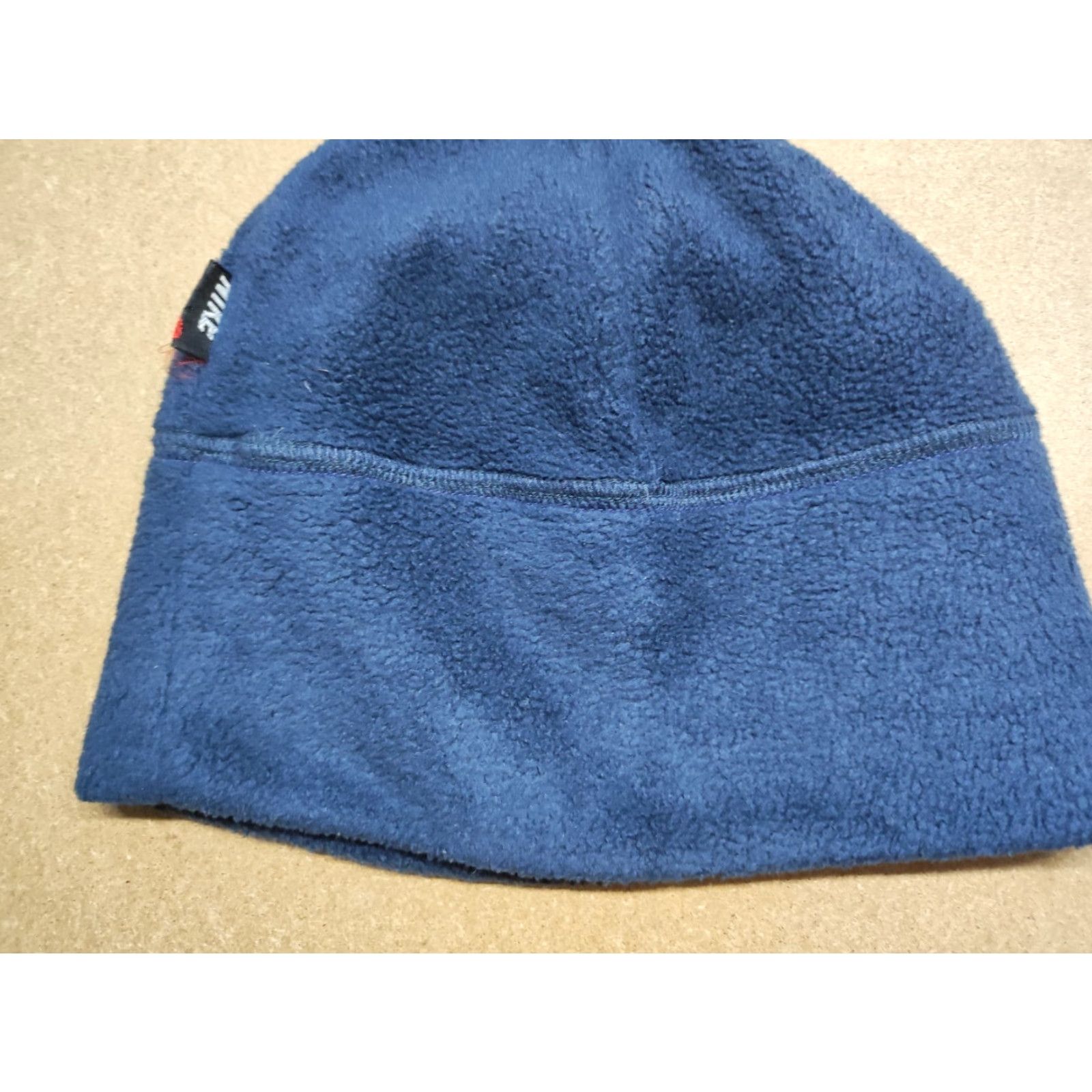 Nike VINTAGE Nike Beanie One Size Blue 90s Fleece Swoosh Hat Unisex Adults Men Women Size US M / EU 48-50 / 2 - 3 Thumbnail