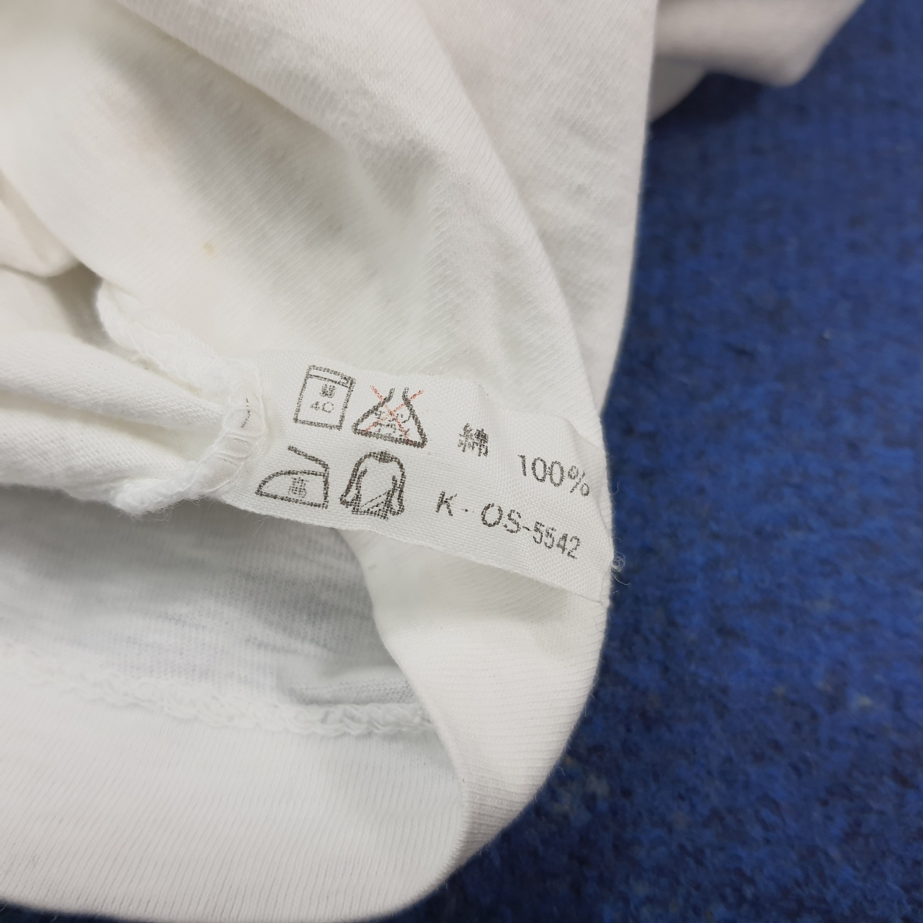 Issey Miyake Vintage 80s Issey Miyake IS Sport T-Shirt Archive C299N73 Size US S / EU 44-46 / 1 - 5 Thumbnail
