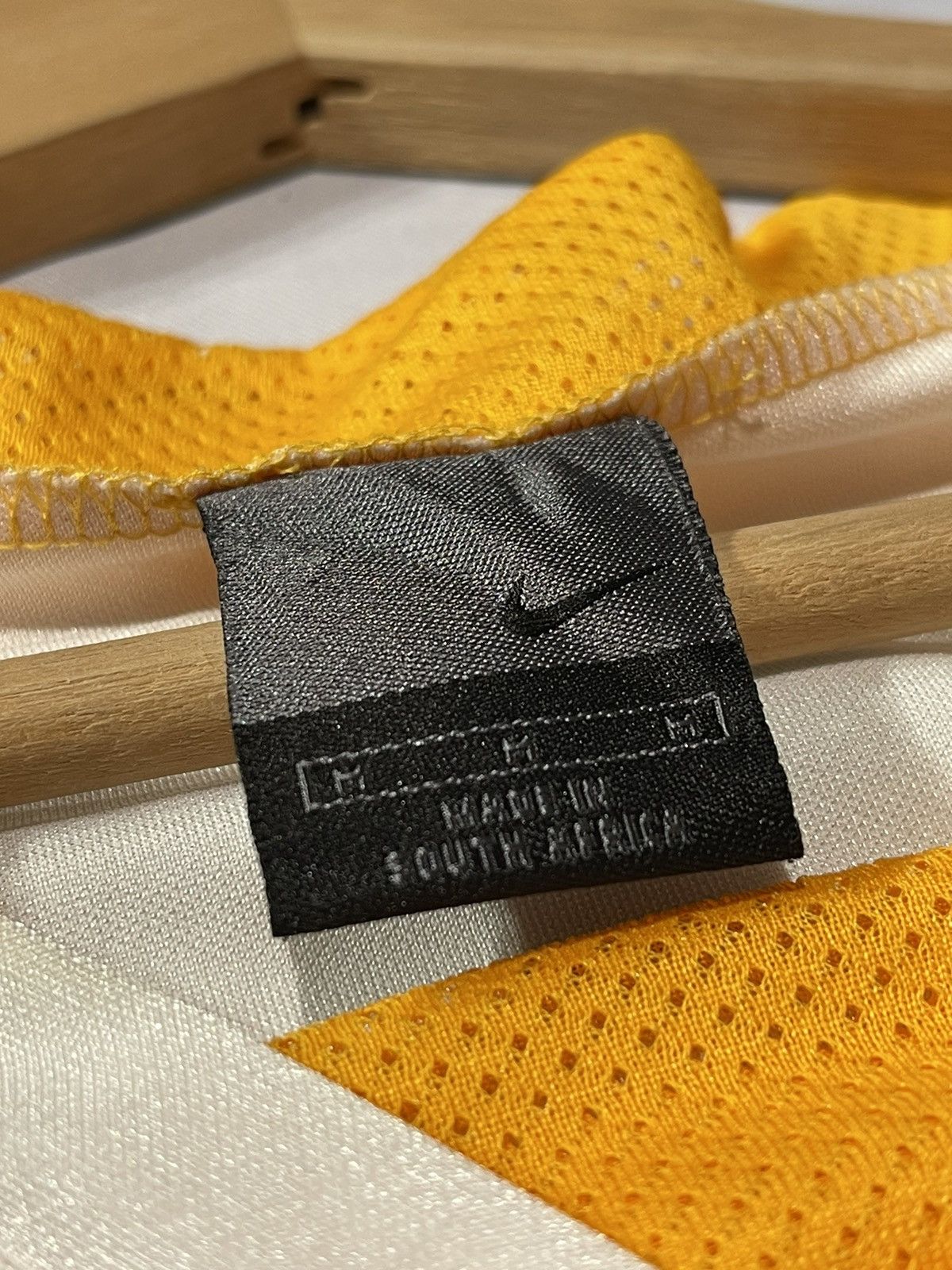 Nike × Vintage Nike x Kaiser chiefs football 2005/06 home kit soccer jersey Size US M / EU 48-50 / 2 - 7 Thumbnail
