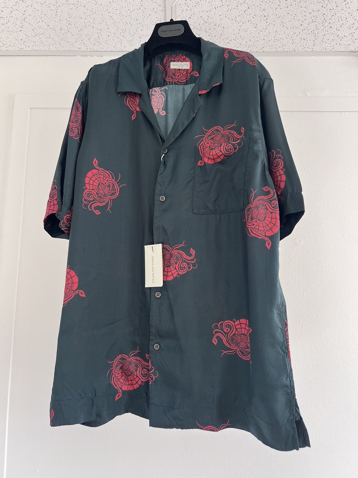 Dries Van Noten $600-700 viscose short-sleeved shirt, camp collar, IT50 Size US M / EU 48-50 / 2 - 1 Thumbnail