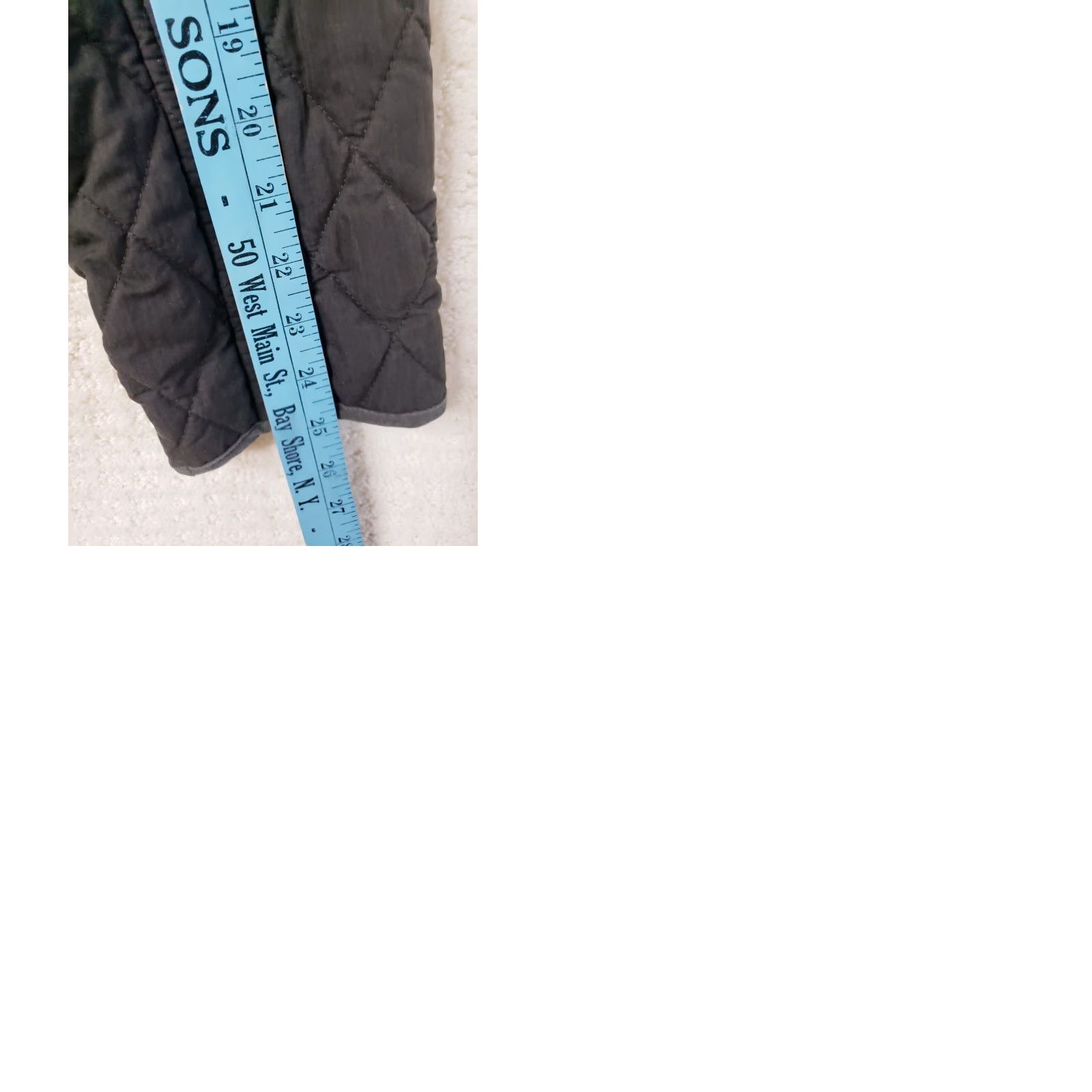 Vintage VINTAGE L.L.Bean Women's M Petite Black Quilted Thermore Button Up Classic Jacket 0BDA1 Size M / US 6-8 / IT 42-44 - 9 Thumbnail