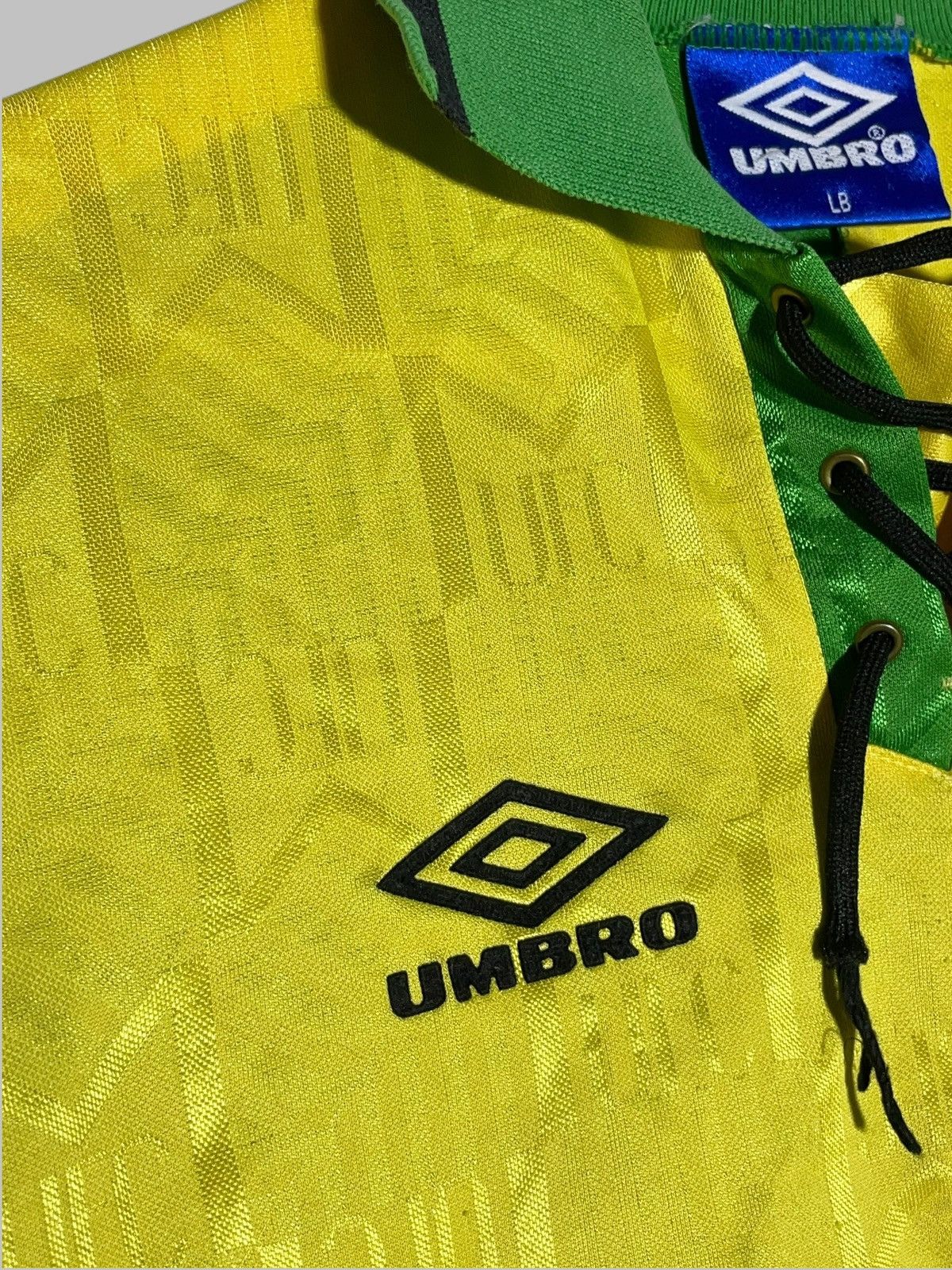 Umbro × Vintage Manchester United Umbro 1992/94 Third Vintage Boys Jersey Size US XS / EU 42 / 0 - 6 Thumbnail