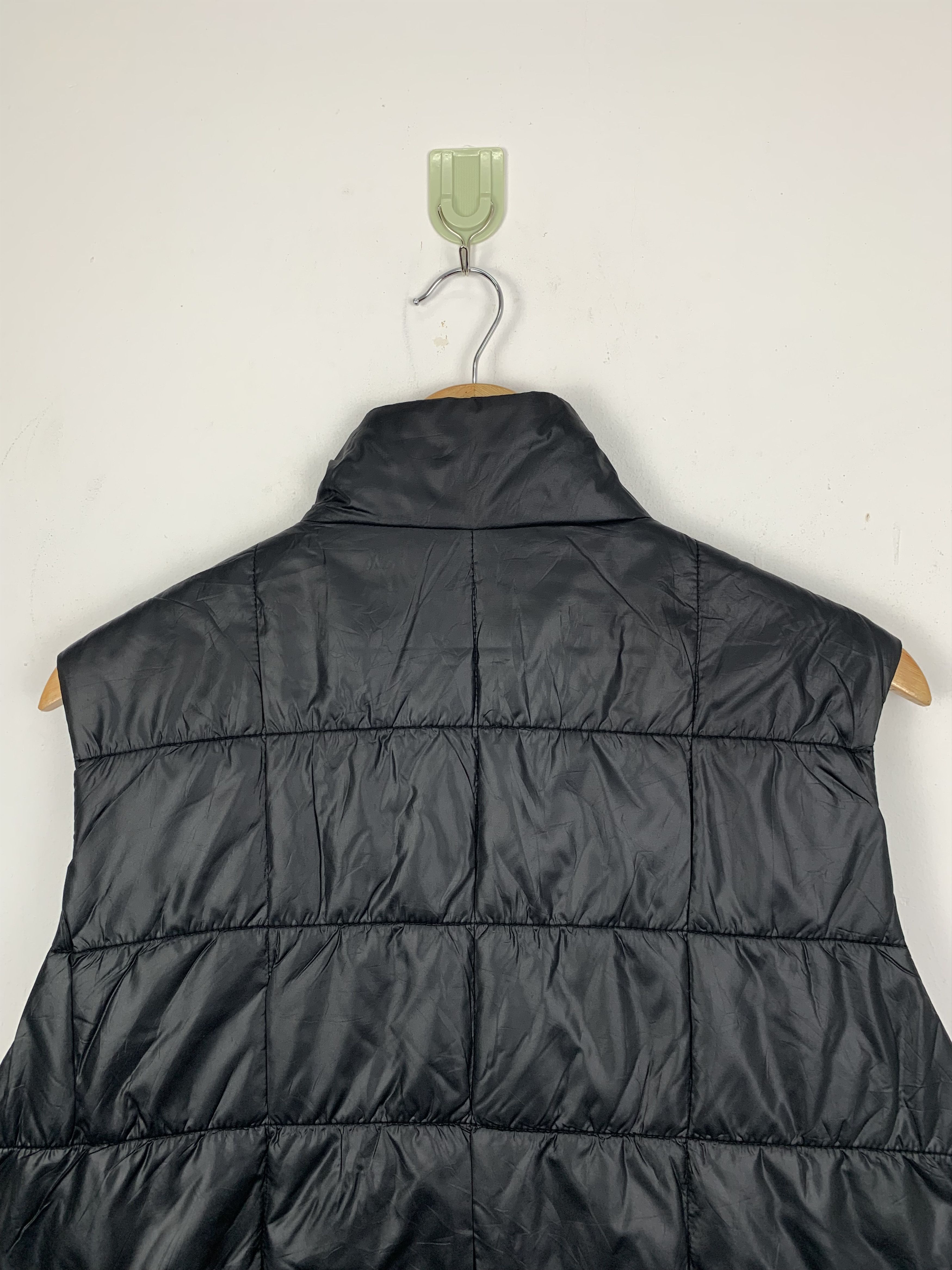 Japanese Brand Japanese Brand Uniqlo Puffer Vest J1380 Size US L / EU 52-54 / 3 - 4 Thumbnail