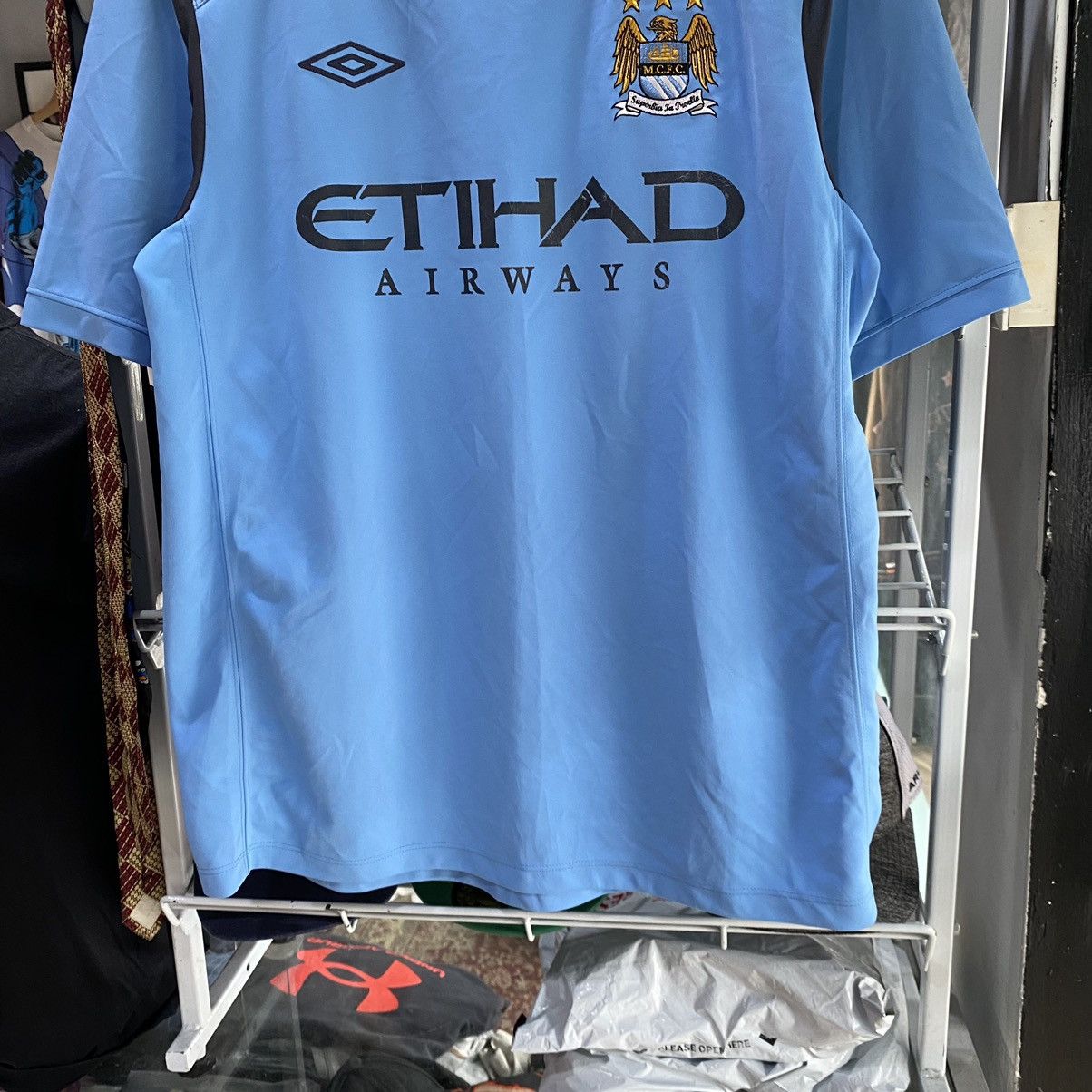 Umbro 2010-2011 Manchester City Jersey Size US L / EU 52-54 / 3 - 4 Thumbnail