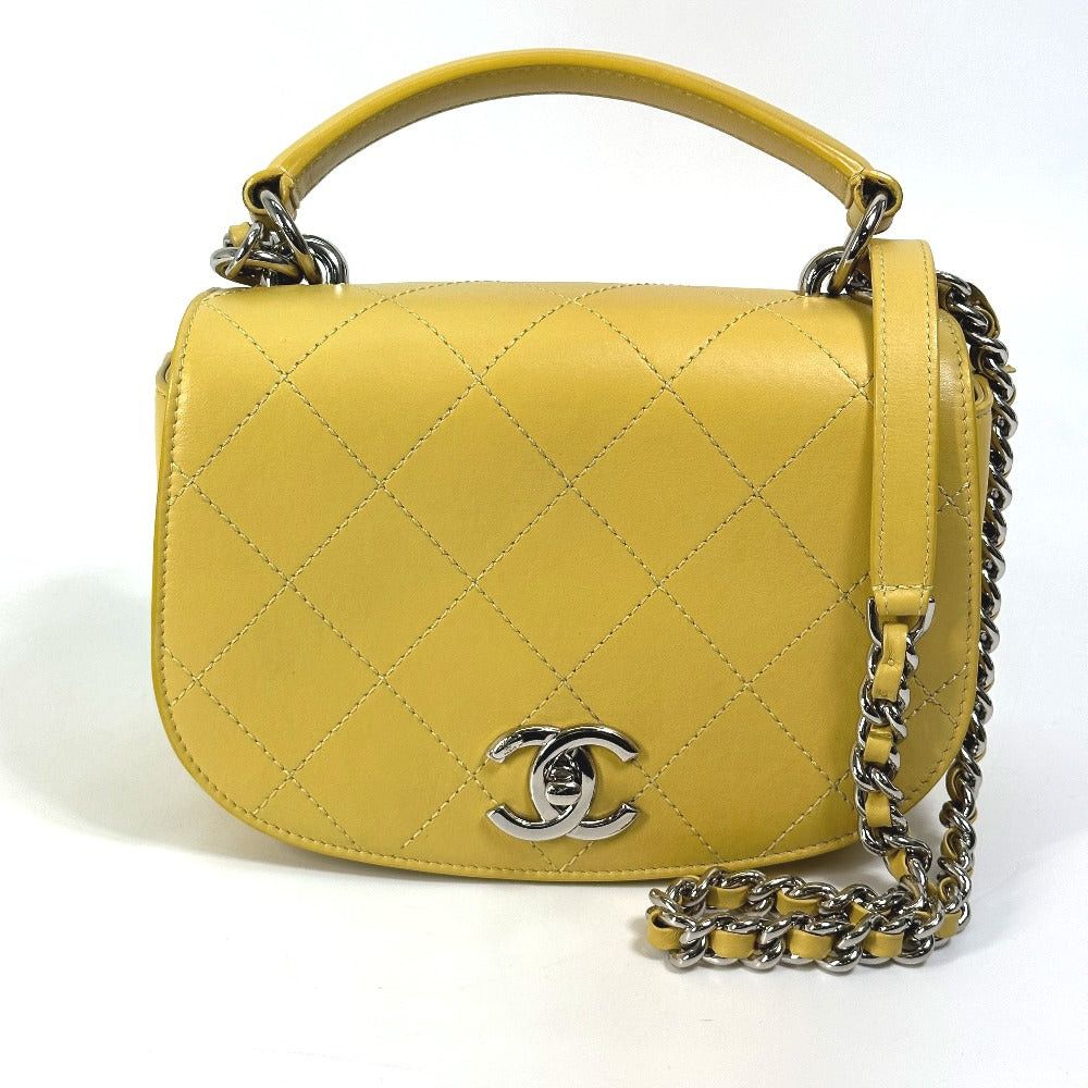 Chanel Cc Coma Mark Stitches Matelasse Chain Double Handbag Diagonal Hanging (E.g. Of A Rocket) Shoulder Bag Calfskin Women Yellowish