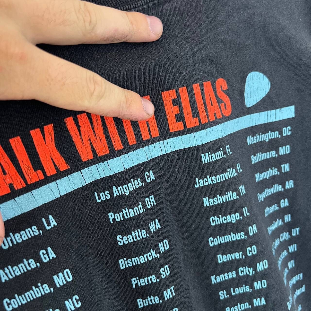 WWE WWE Walk With Elias Live Tour Tee T-shirt Y2K Style Size US XL / EU 56 / 4 - 10 Thumbnail