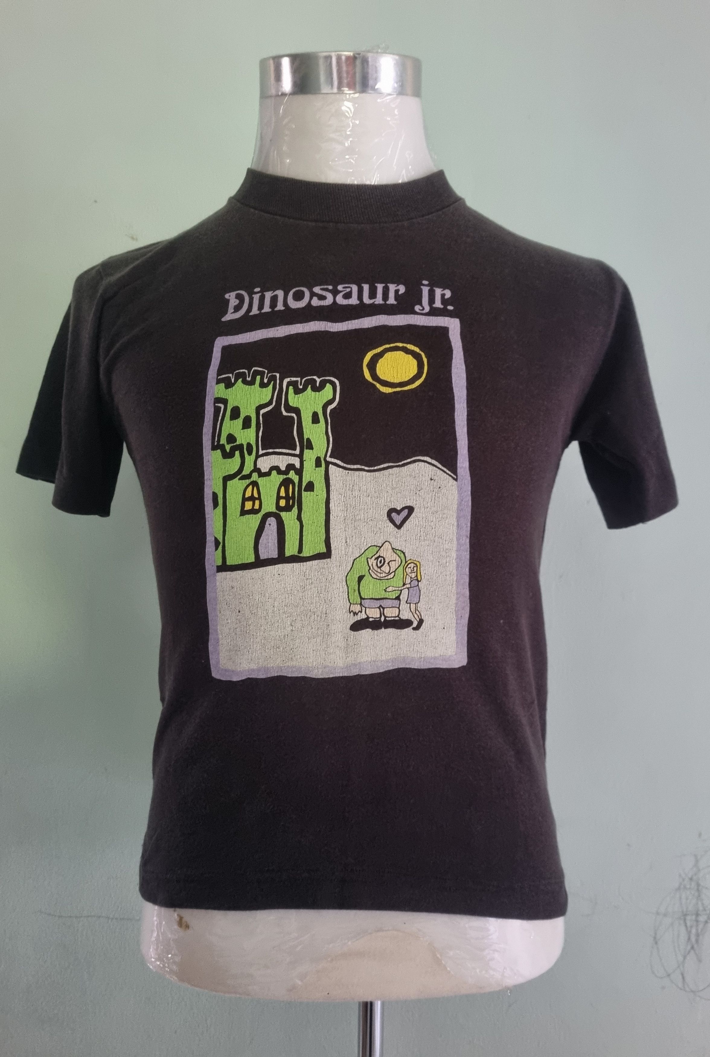 Band Tees × Fruit Of The Loom × Vintage Dinasour Jr 1993 Little Fury Things Castle Y Shirt Size US L / EU 52-54 / 3 - 1 Thumbnail