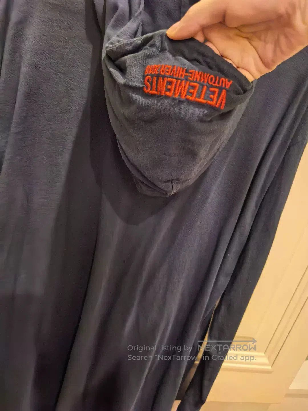 Vetements Vetements Long Sleeve Black Graphic Hoodie. Size US XS / EU 42 / 0 - 4 Thumbnail