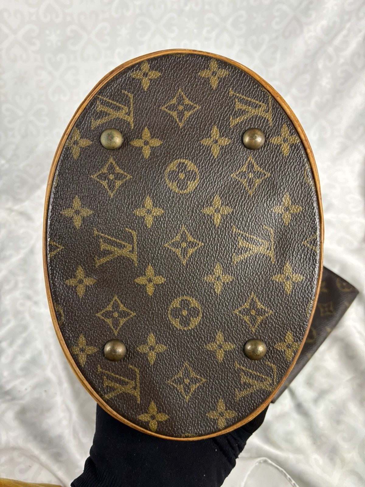 Louis Vuitton (Heavy Used) Louis Vuitton Bucket With Pouch Size ONE SIZE - 6 Thumbnail