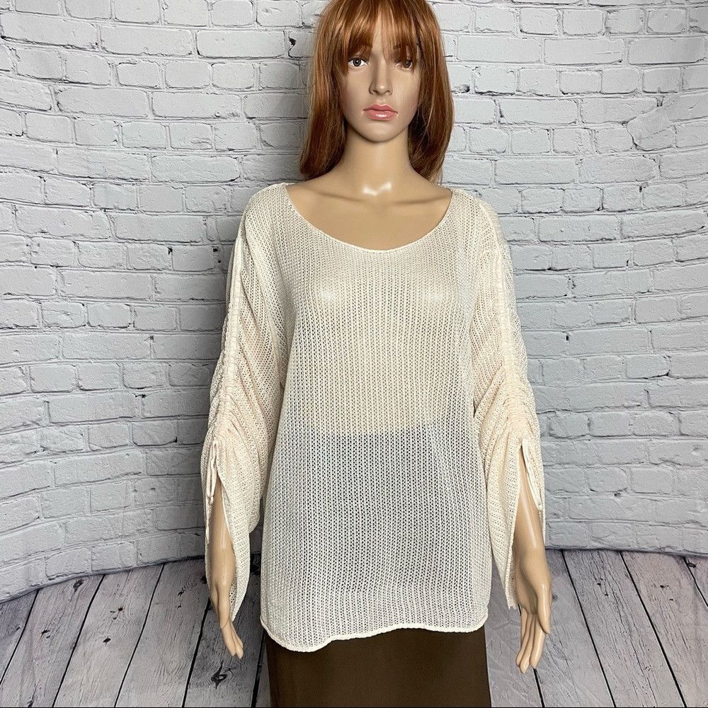 Zara NWT New Zara Knit Ruched-Sleeve Pale Peach Sweater Size L Size L / US 10 / IT 46 - 1 Thumbnail