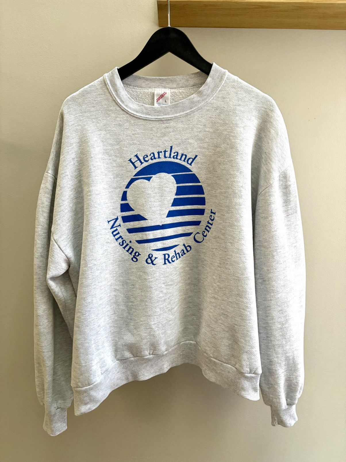 Jerzees Heartland Nursing & Rehab Center VTG 90s Jerzees crewneck L Size US L / EU 52-54 / 3 - 1 Thumbnail