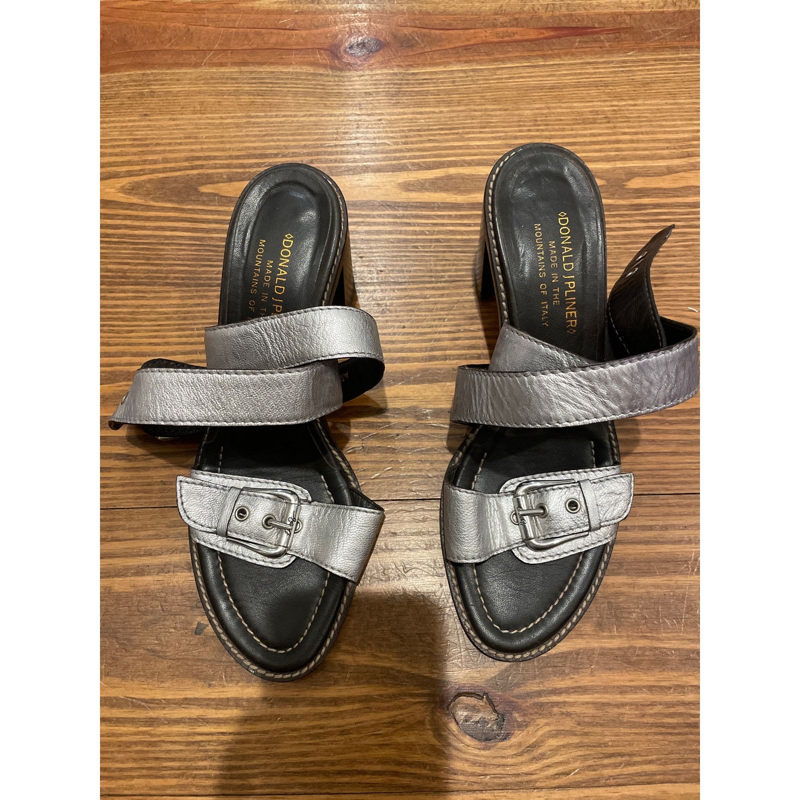 Donald Pliner Vtg Donald J Pliner Metallic Silver Cerel Block Heels,sz 7.5 Size US 7.5 / IT 37.5 - 1 Thumbnail