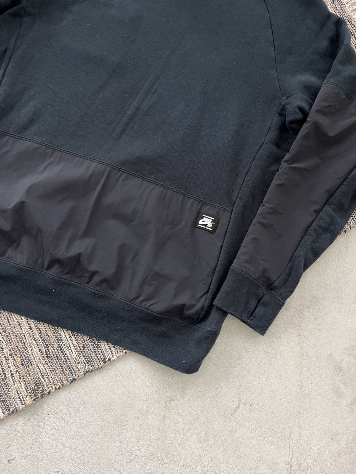Nike Vintage Nike SB Black Nylon Blank sk8 Sweatshirt basic Size US XL / EU 56 / 4 - 12 Thumbnail