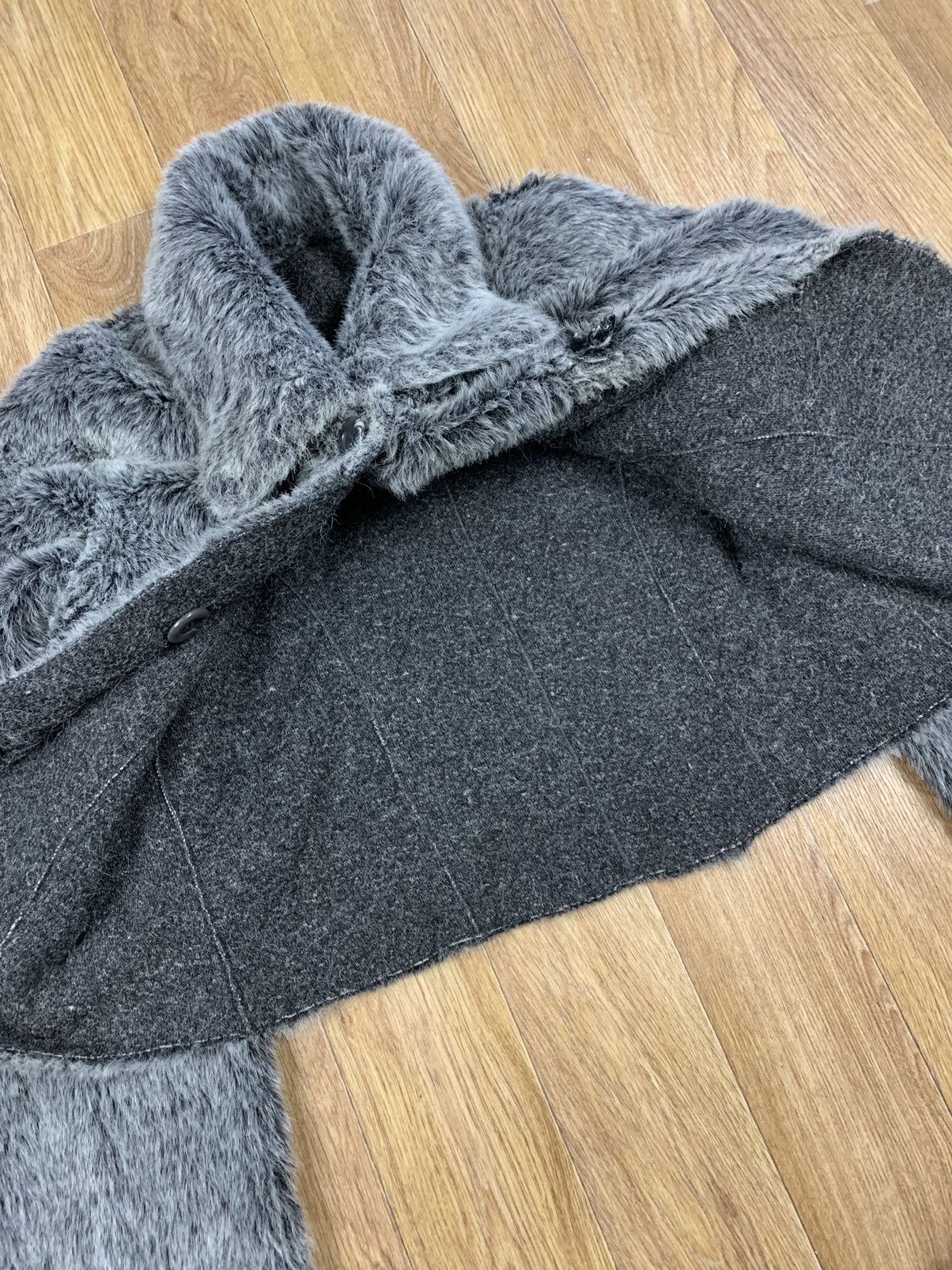 If Six Was Nine × Le Grande Bleu (L.G.B.) Fur Faux Grey Woolf Opium Crooped Jacket Size M / US 6-8 / IT 42-44 - 3 Thumbnail