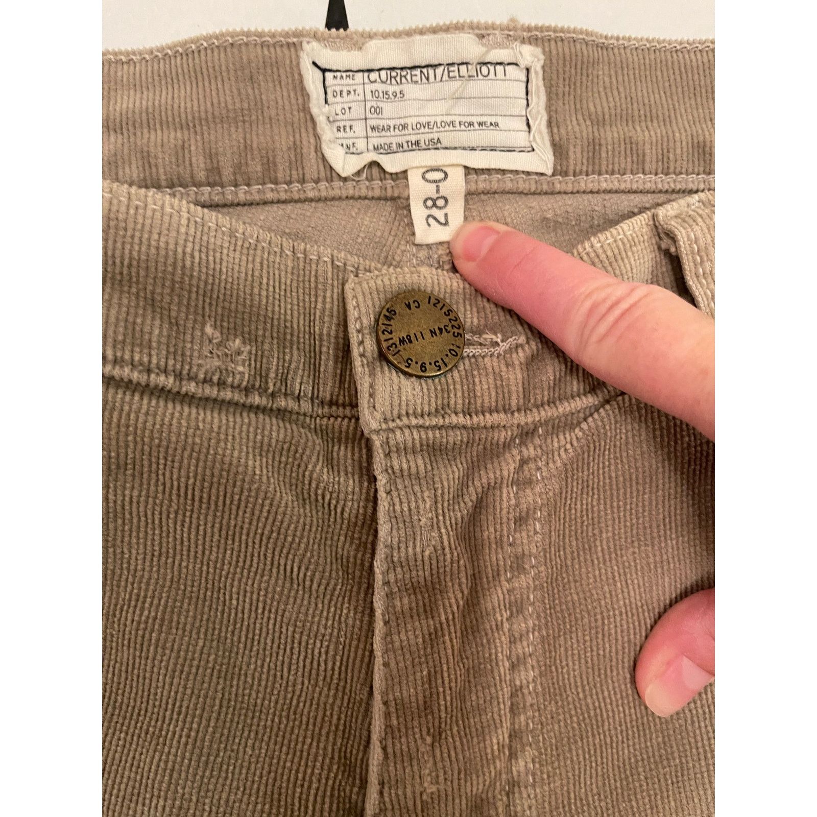Current/Elliot Current Elliot, The Boyfriend Corduroys, 28 Size 28" / US 6 / IT 42 - 3 Thumbnail