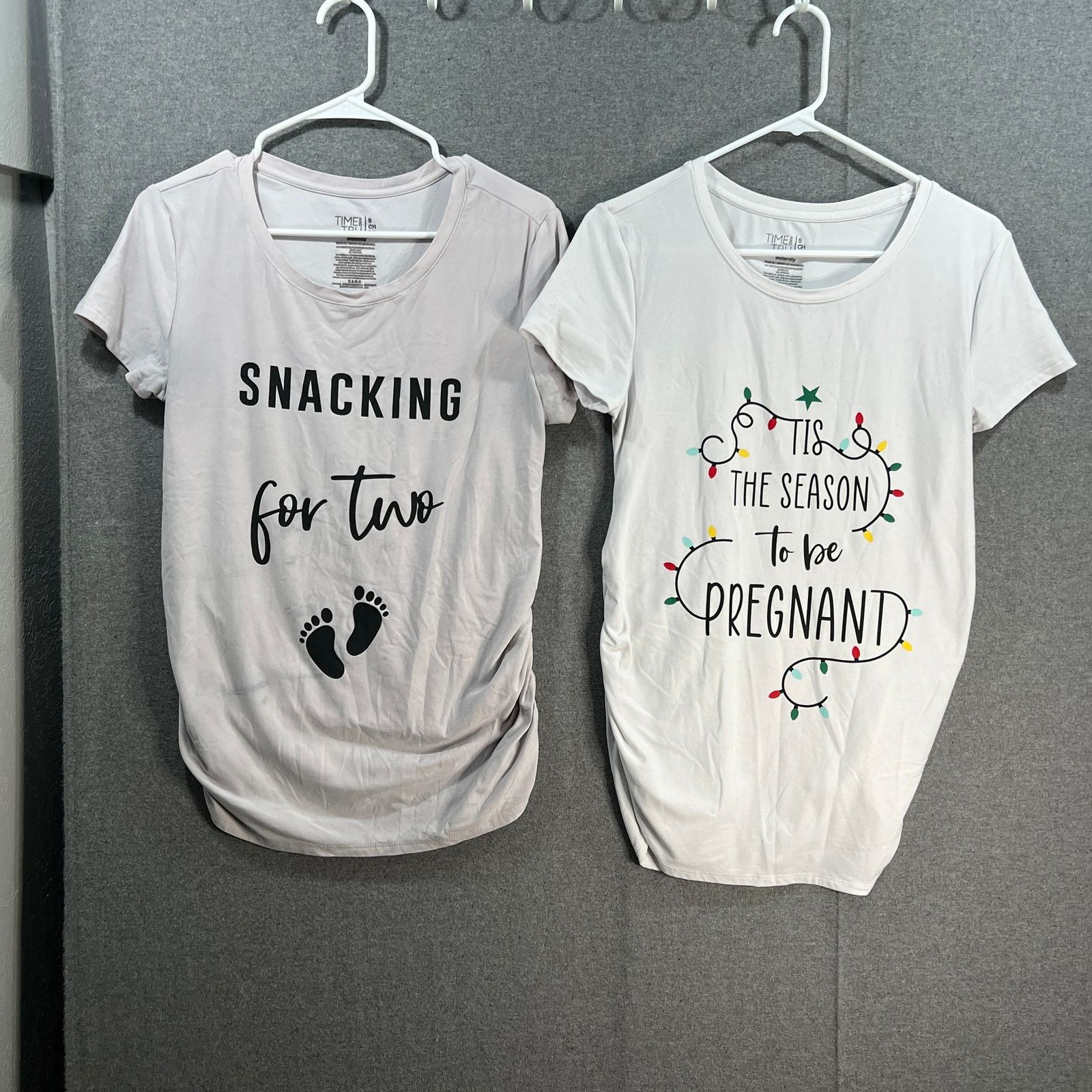 Other Time and Tru Set of 2 Women's Maternity Graphic T-Shirt Size S / US 4 / IT 40 - 1 Thumbnail