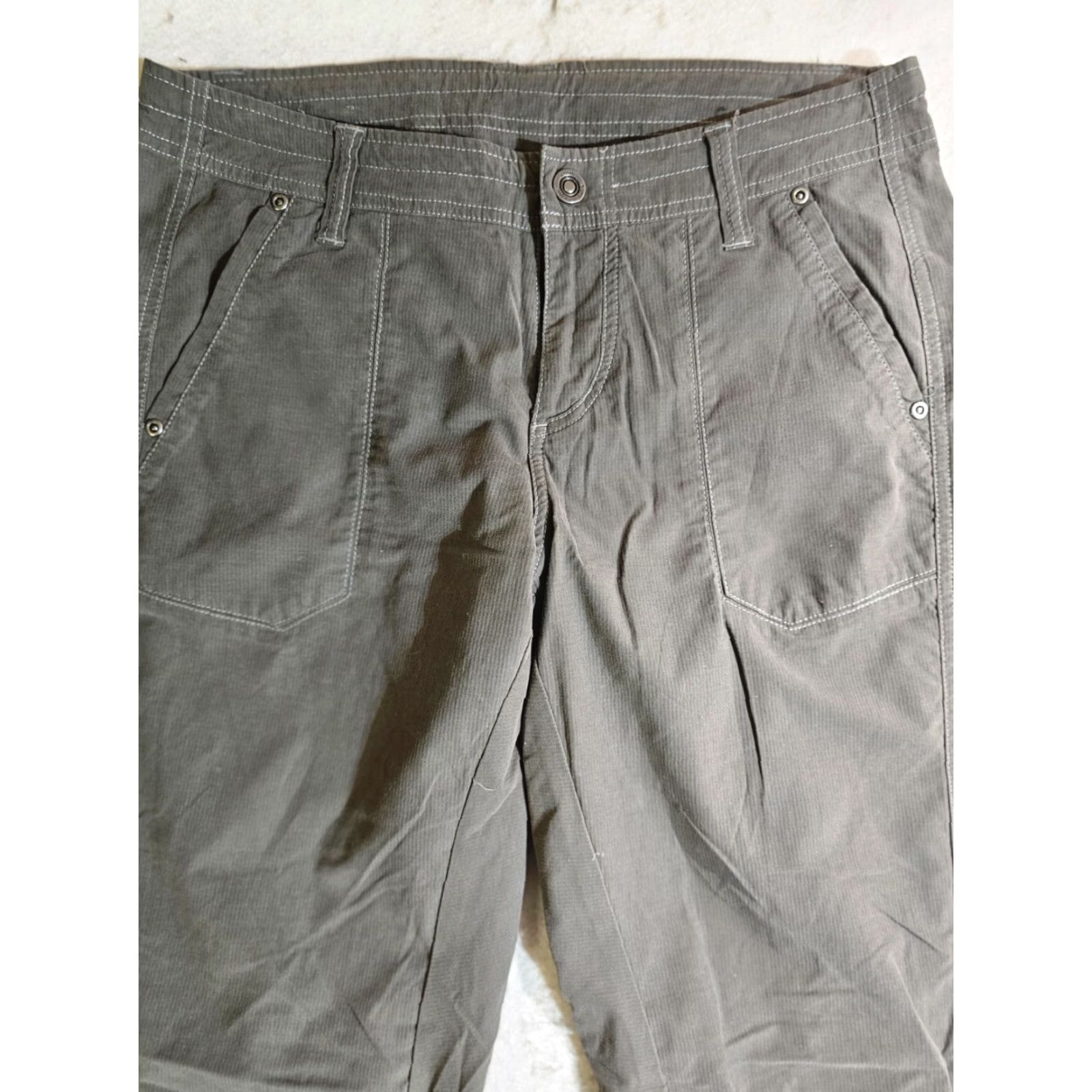 Vintage KÜHL Classic Straight Leg Hiking Pants Gray Women Size 8 Reg 5 Pocket Design Nylon Spandex Lightweight Inseam 32 in Cargo Nature Size 30" / US 8 / IT 44 - 2 Thumbnail