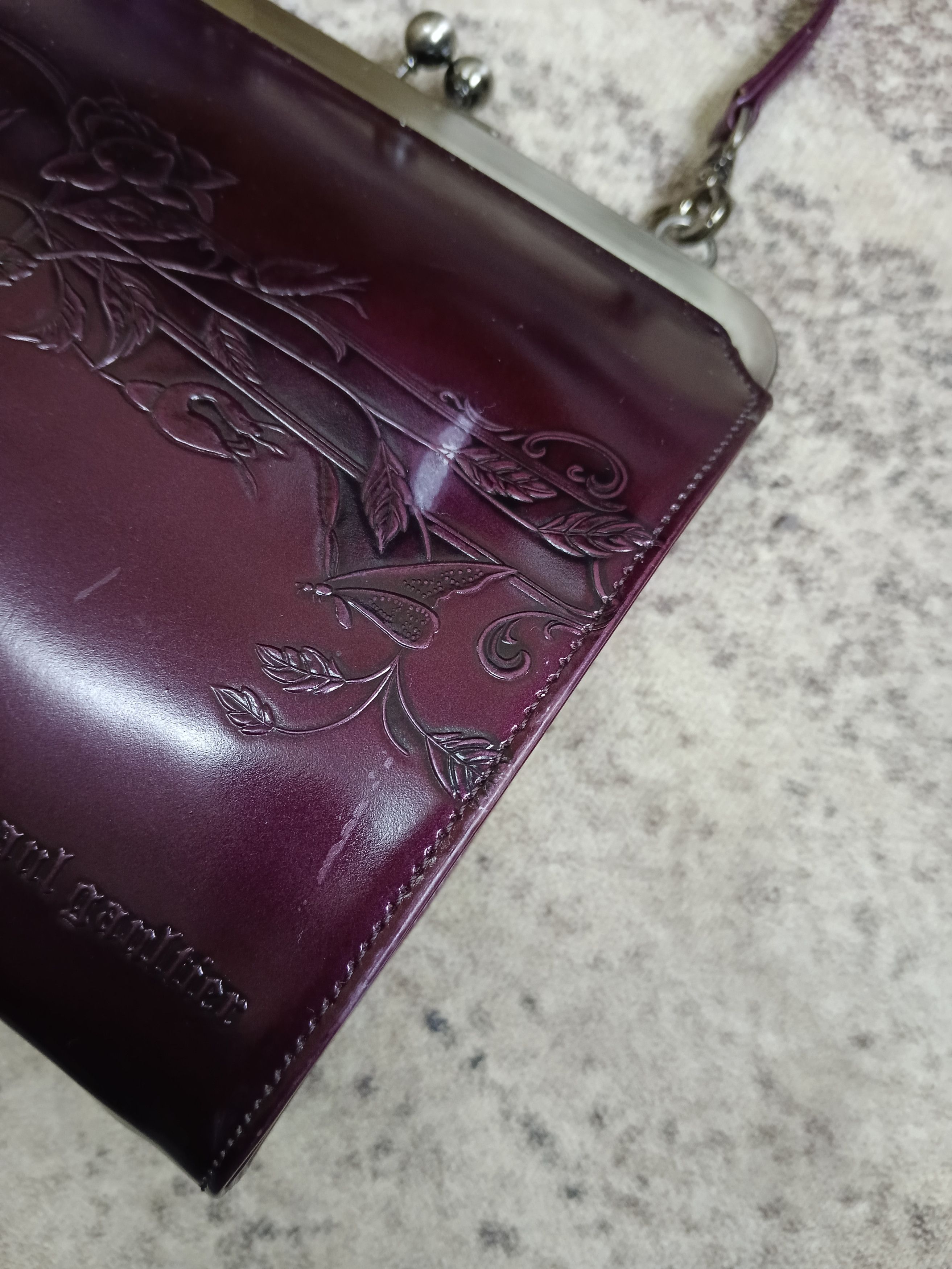 Jean Paul Gaultier JEAN PAUL GAULTIER EMBOSSED FLOWERS BURGUNDY LEATHER 2WAYS Size ONE SIZE - 3 Thumbnail