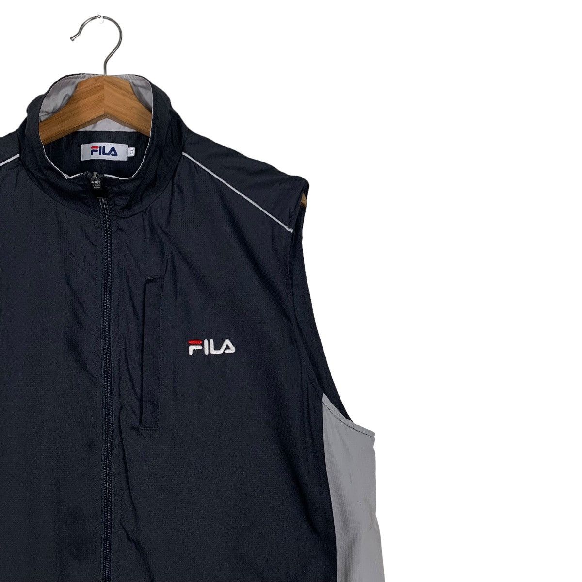 Fila FILA Embroidery Big Logo Light Vest #0105-C6 Size US L / EU 52-54 / 3 - 6 Thumbnail