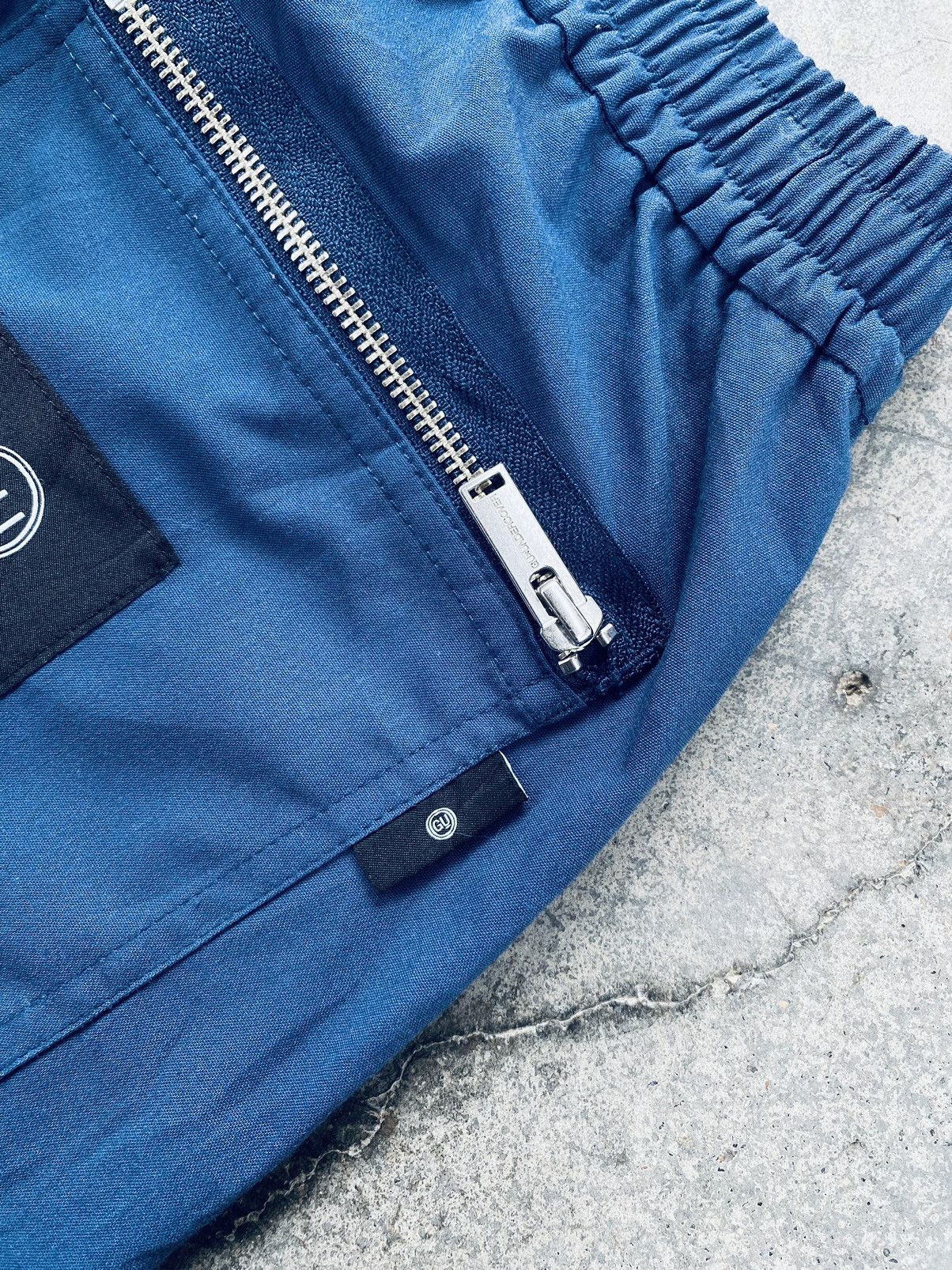 GU × Undercover Undercover x Gu Multi Pocket Zipper Pants Size US 30 / EU 46 - 10 Thumbnail