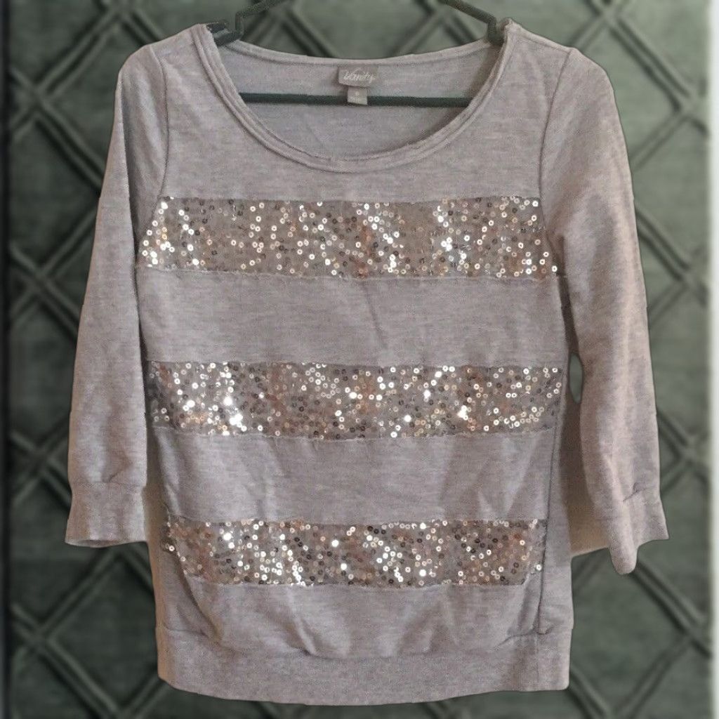 Vintage Vanity Shirt Women 3/4 Sleeve Gray Bling Sequin Top Round Neck S Size S / US 4 / IT 40 - 1 Thumbnail