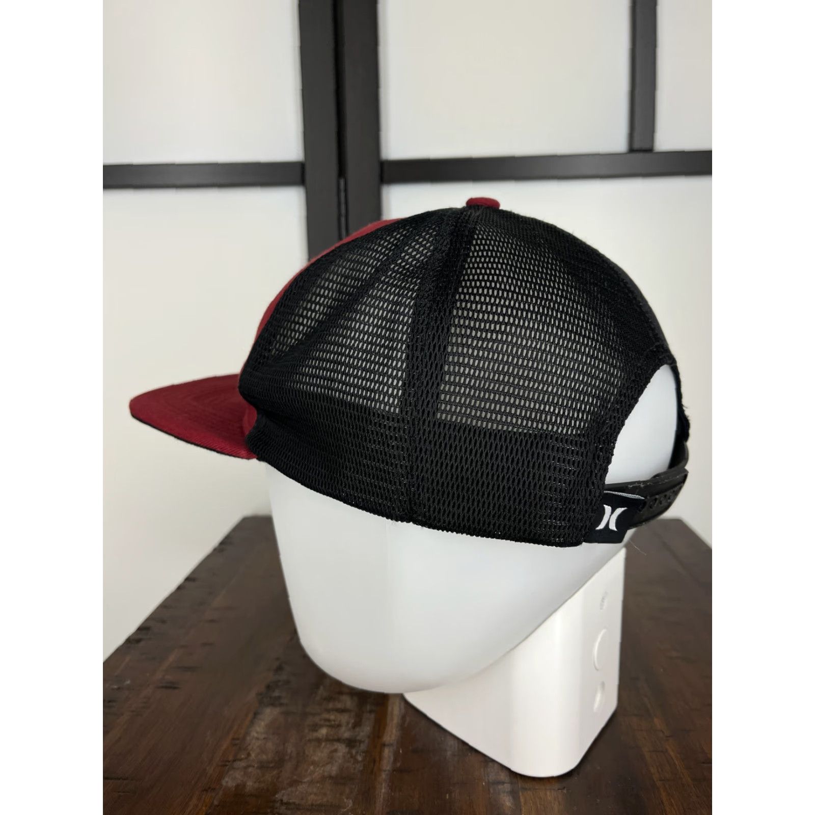 Hurley Hurley Hat Cap Snap Back Adult One Size Red Trucker 100% Polyester Palm Skate Beach Adjustable Men Hat Size ONE SIZE - 5 Thumbnail