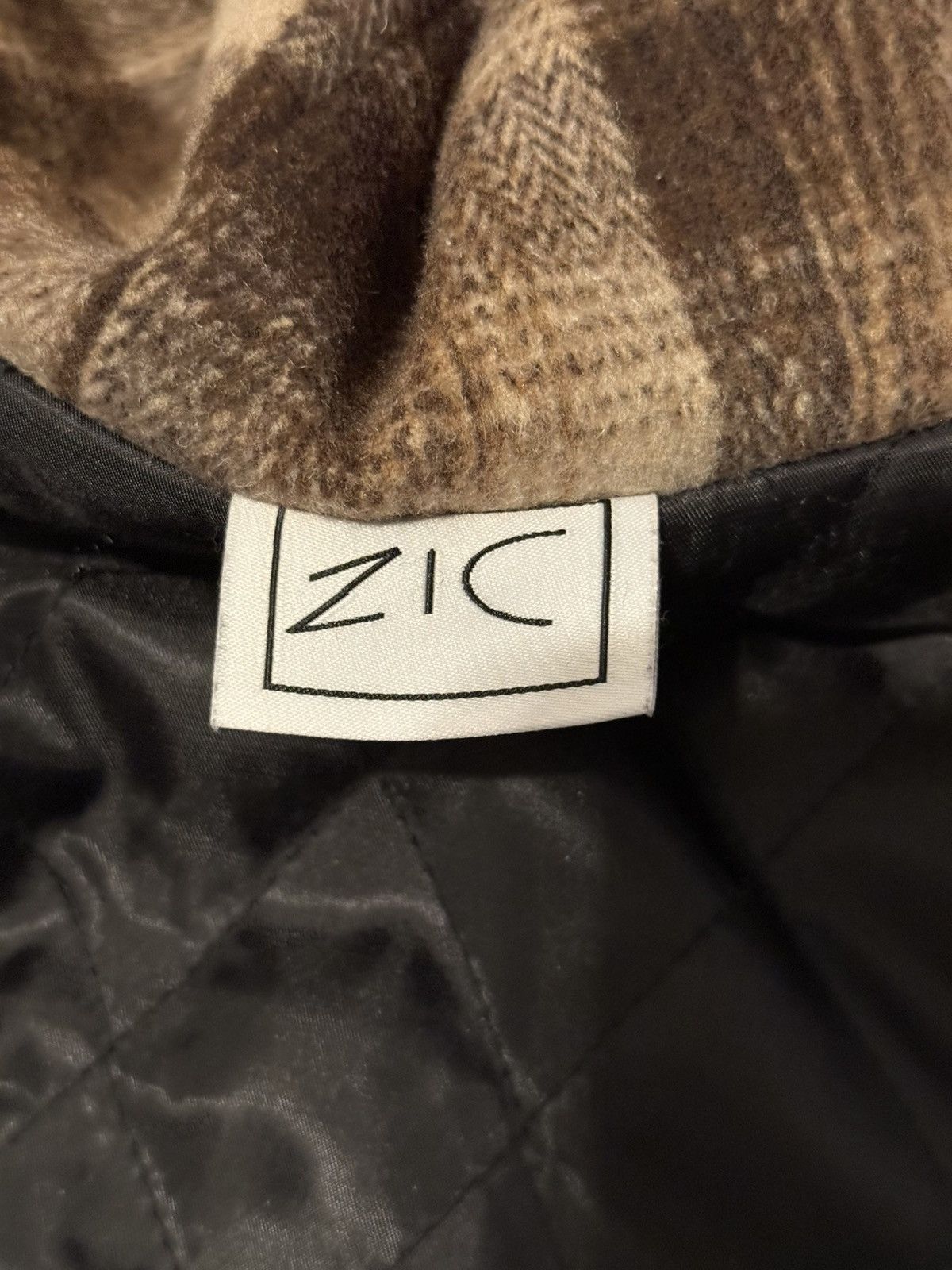 Zicmade Zicmade Plaid Zip Up Size US XL / EU 56 / 4 - 2 Thumbnail