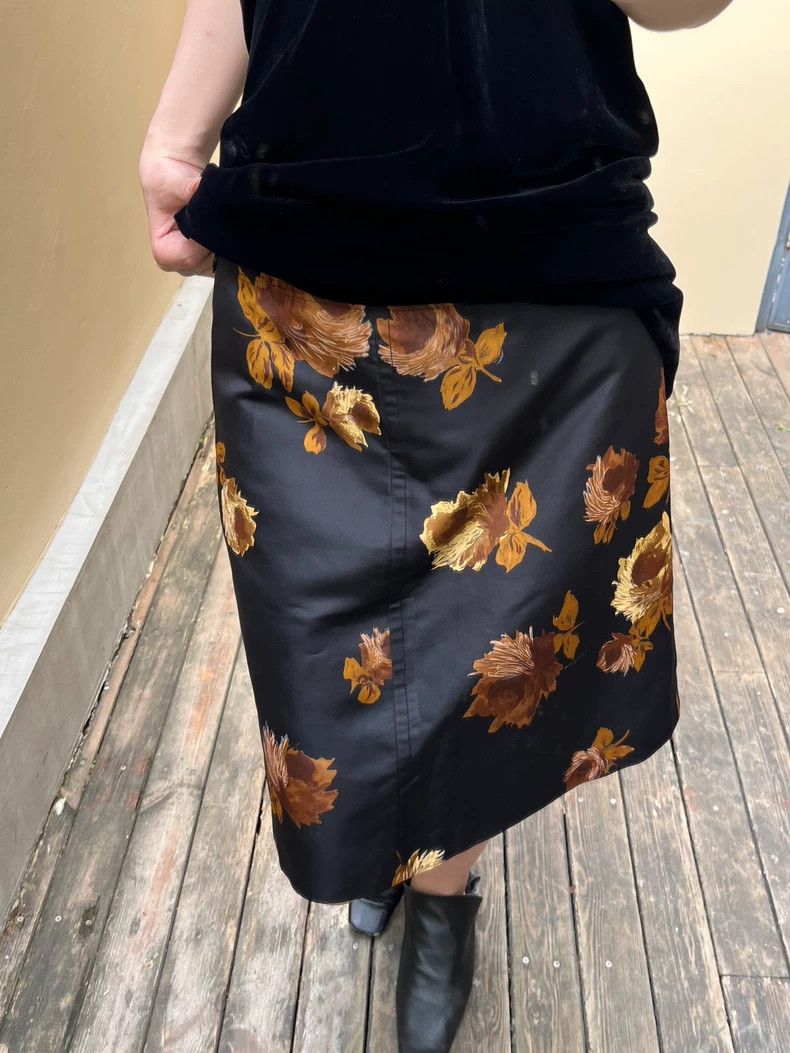 Prada Prada Silk printed short skirt Size 26" / US 2 / IT 38 - 2 Thumbnail