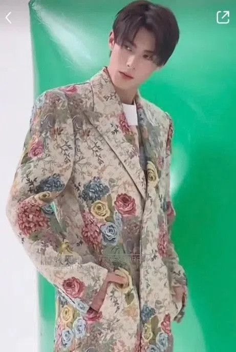 Louis Vuitton Louis Vuitton LV22FW Floral Monogram Wool Coat. Size US M / EU 48-50 / 2 - 7 Thumbnail