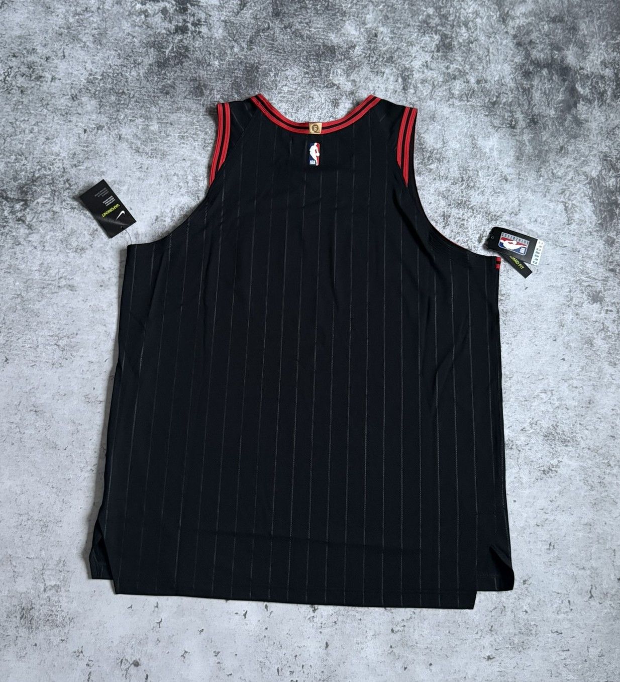 Nike CHICAGO BULLS VAPORKNIT NIKE JERSEY BASKETBALL 2XL Size US XXL / EU 58 / 5 - 9 Thumbnail