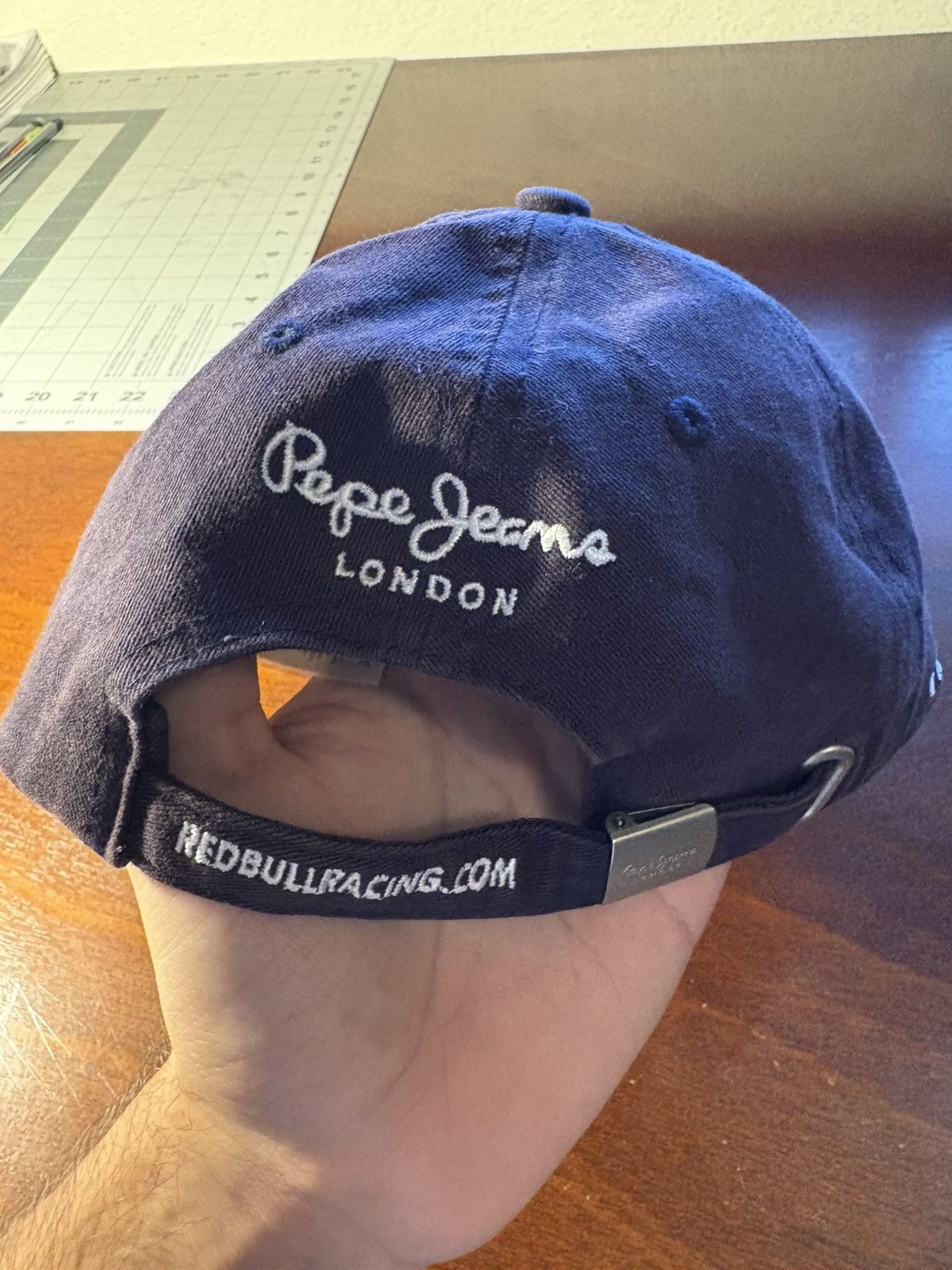 Red Bull Red bull Formula One Hat Size ONE SIZE - 2 Thumbnail
