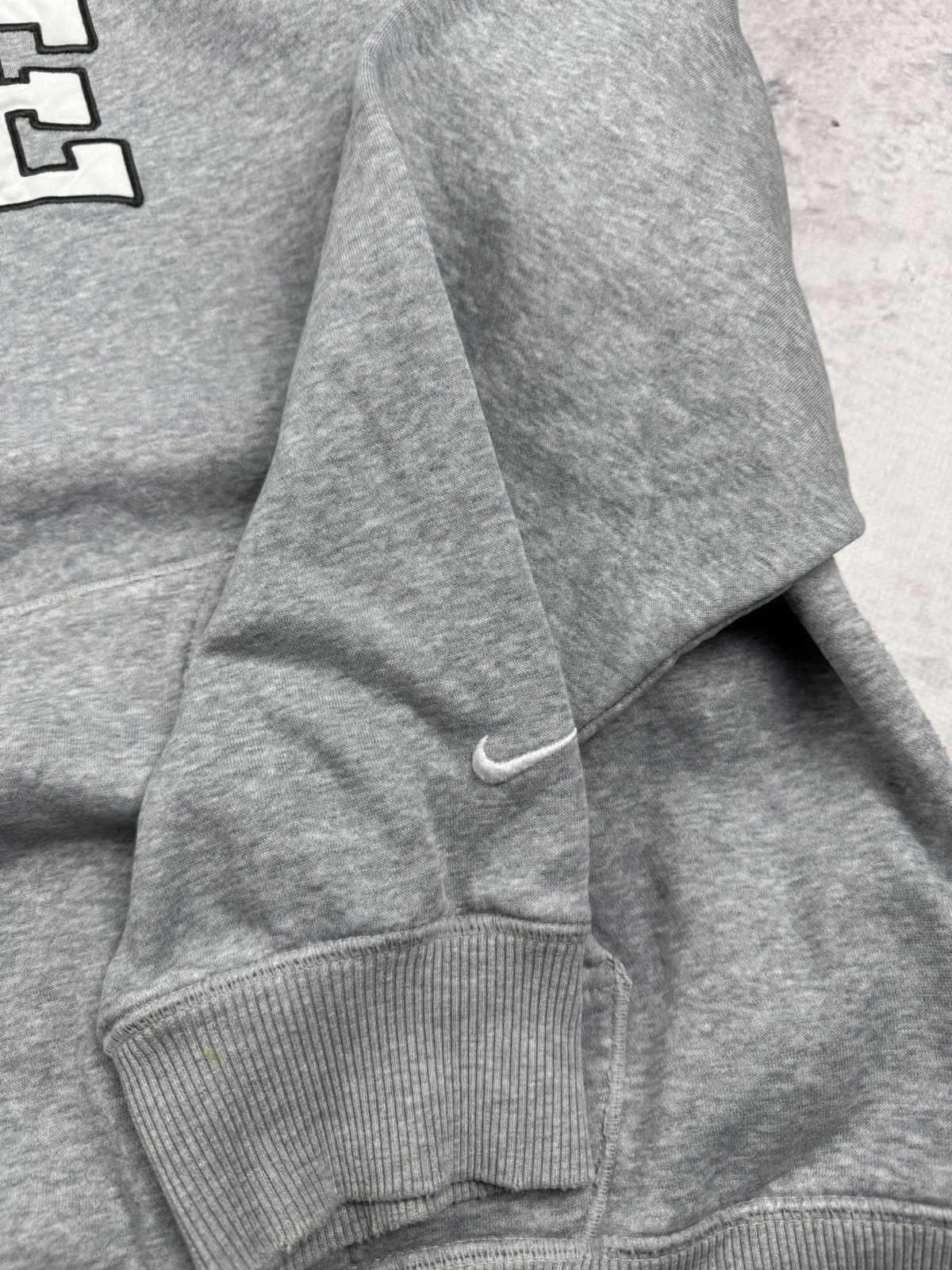Nike × Vintage NIKE VINTAGE CENTER LOGO OVERSIZE BOXY HOODIE Size US XL / EU 56 / 4 - 8 Thumbnail