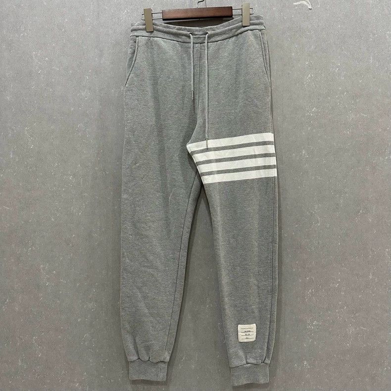 Thom Browne Thom Browne size2 Grey trousers Size US 26 / EU 42 - 1 Thumbnail