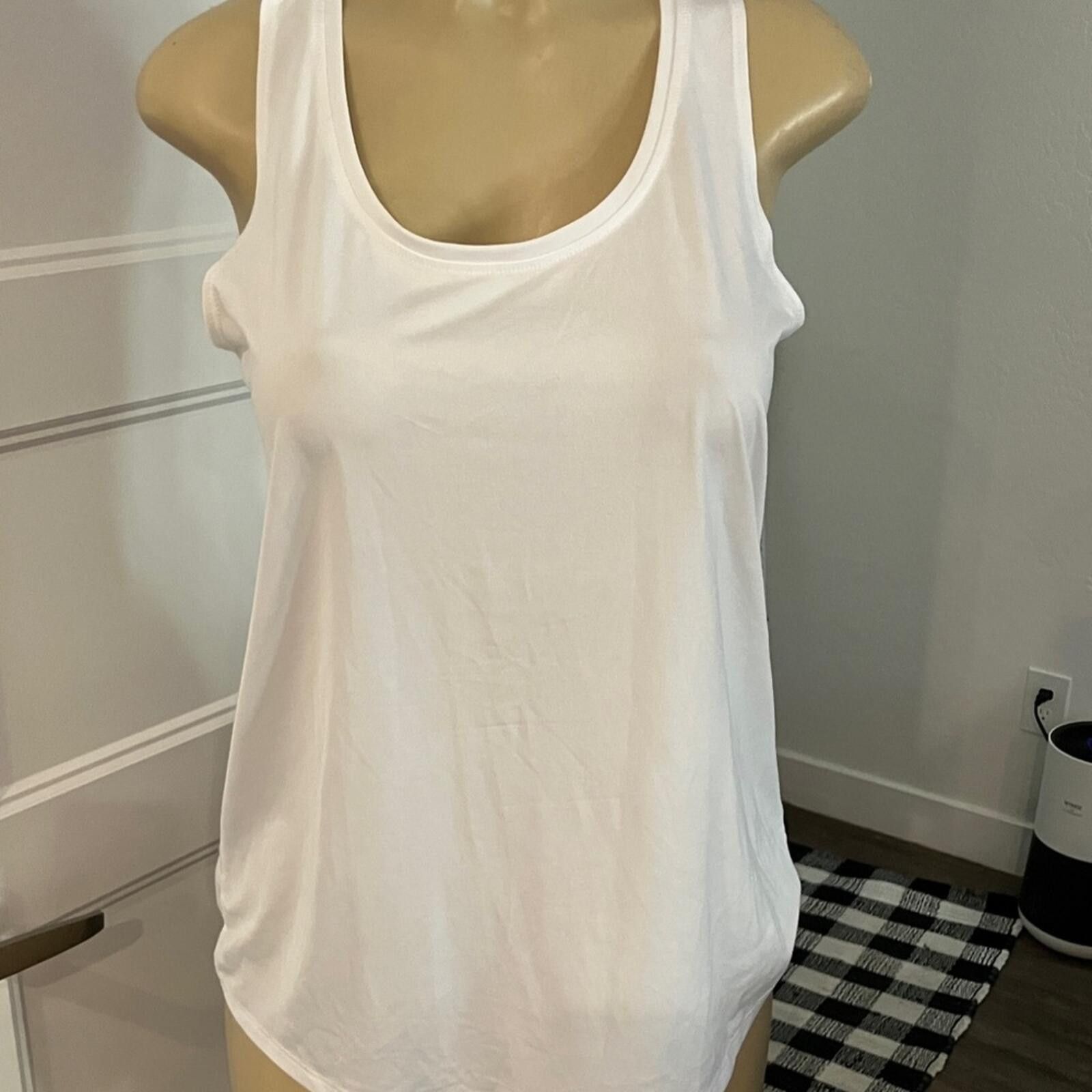 Athletic Works NWOT Athletic Works White Tank Top Size S / US 4 / IT 40 - 1 Thumbnail