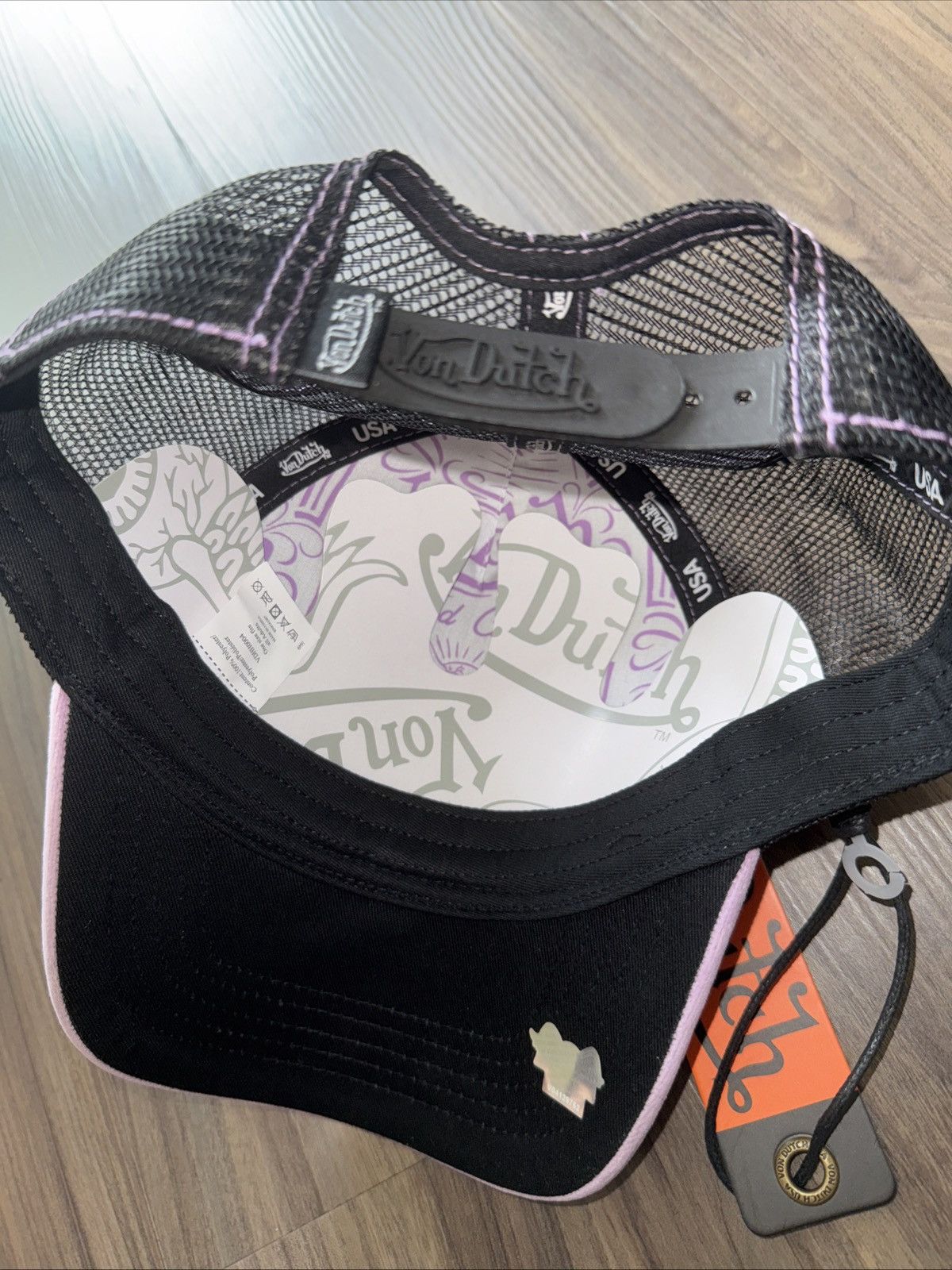 Von Dutch Von Dutch Trucker Hat Purple Fuzzy Front Black Mesh Snapback Size ONE SIZE - 3 Thumbnail