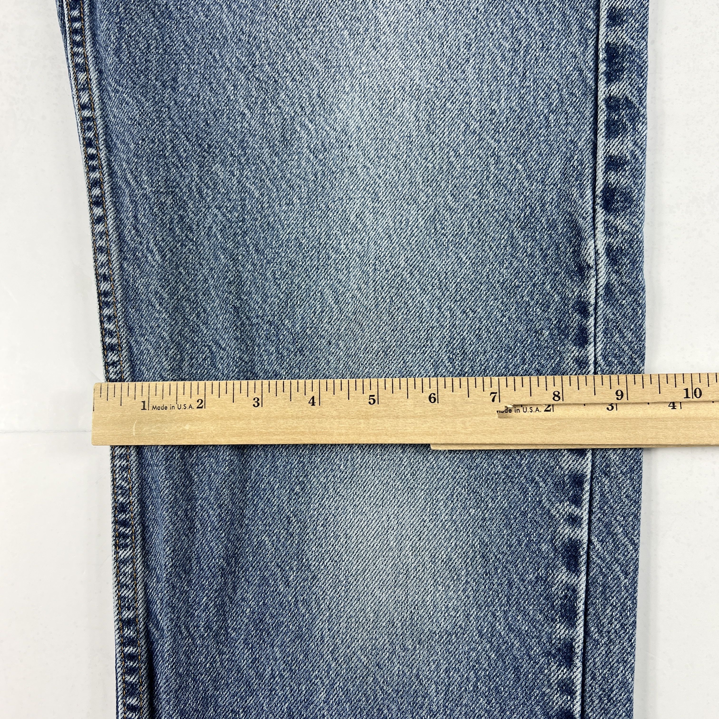 VTG Levi's Jeans 505 Straight Blue Faded Distressed Denim