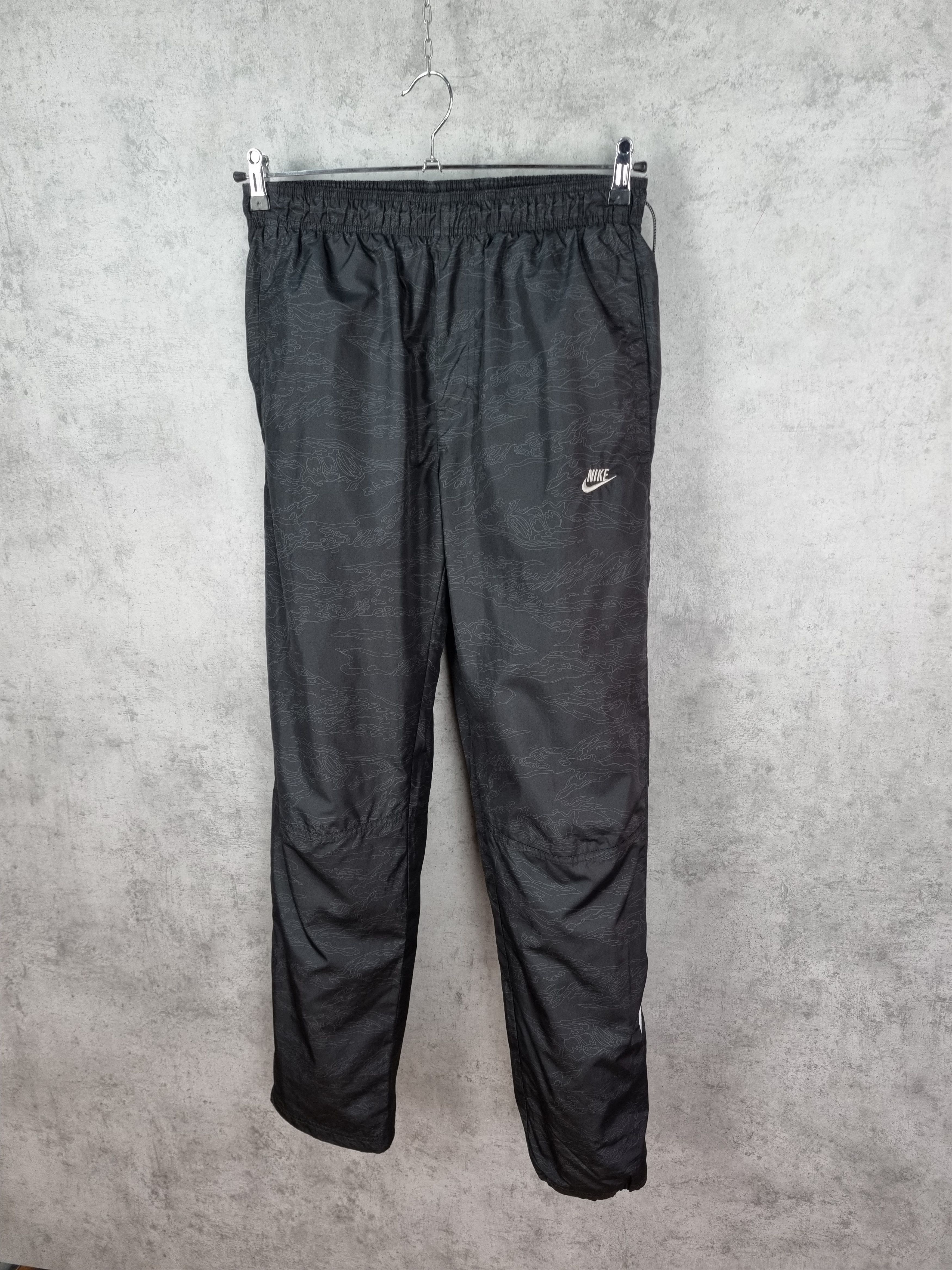 Nike × Vintage 90s Nike Abstract Lines Design Nylon Sport Pant Size US 31 - 14 Thumbnail