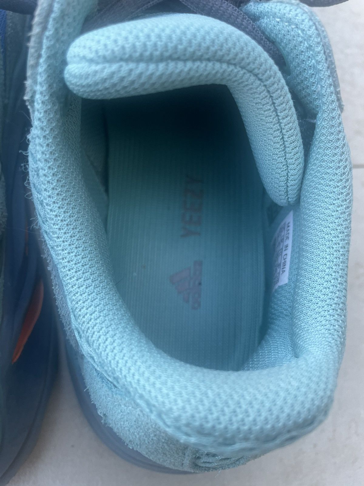 Adidas adidas Yeezy Boost 700 Faded Azure OG Box and Tags Size US 6.5 / EU 39-40 - 4 Thumbnail