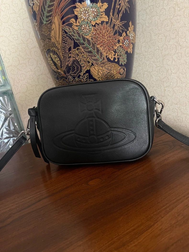 Vivienne Westwood vivienne westwood size os Saturn logo leather shoulder bag Size ONE SIZE - 2 Thumbnail