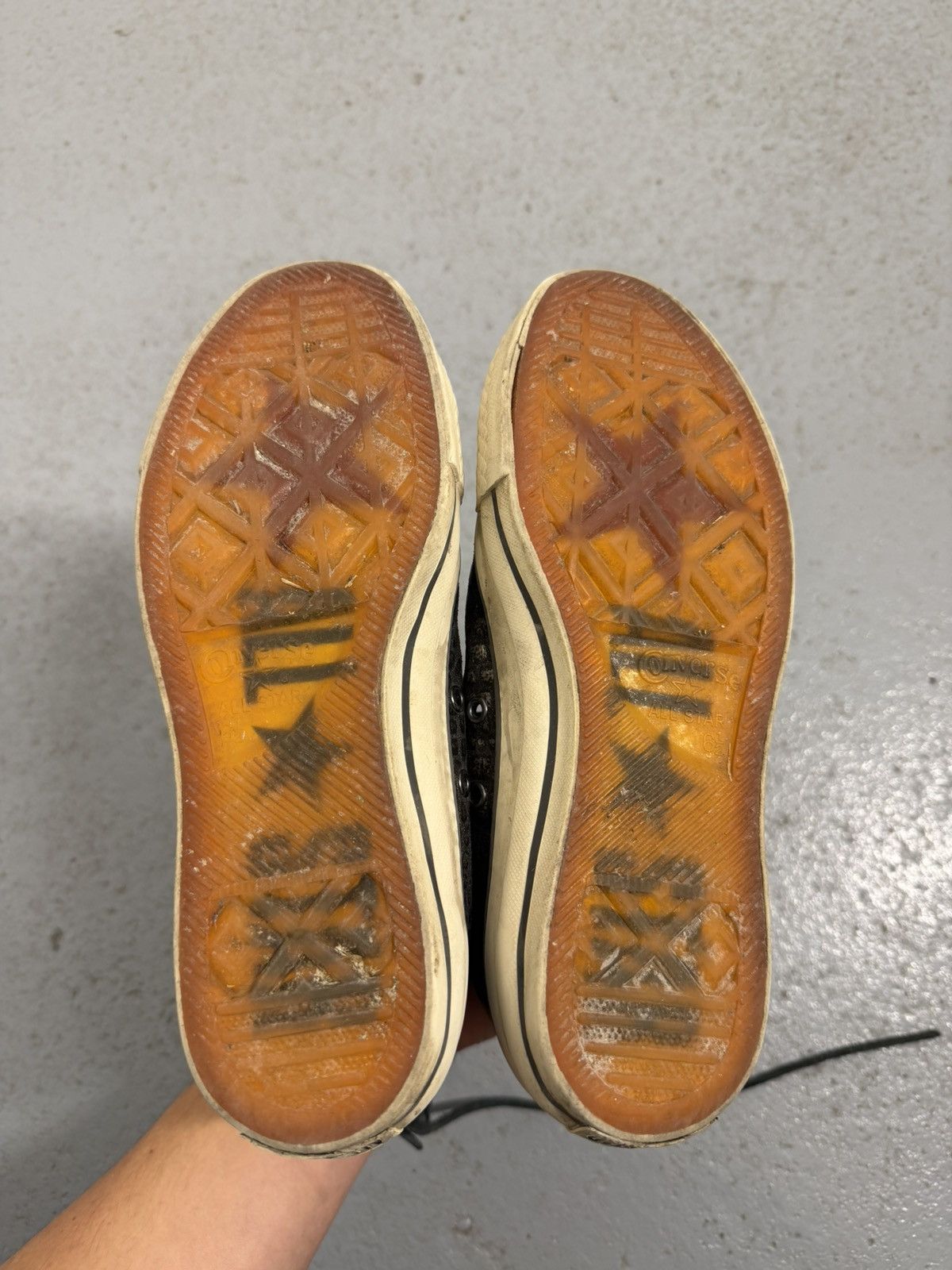 Converse John Varvatos x Converse Ashed Aged High Top Sneakers Size US 9.5 / IT 39.5 - 7 Thumbnail
